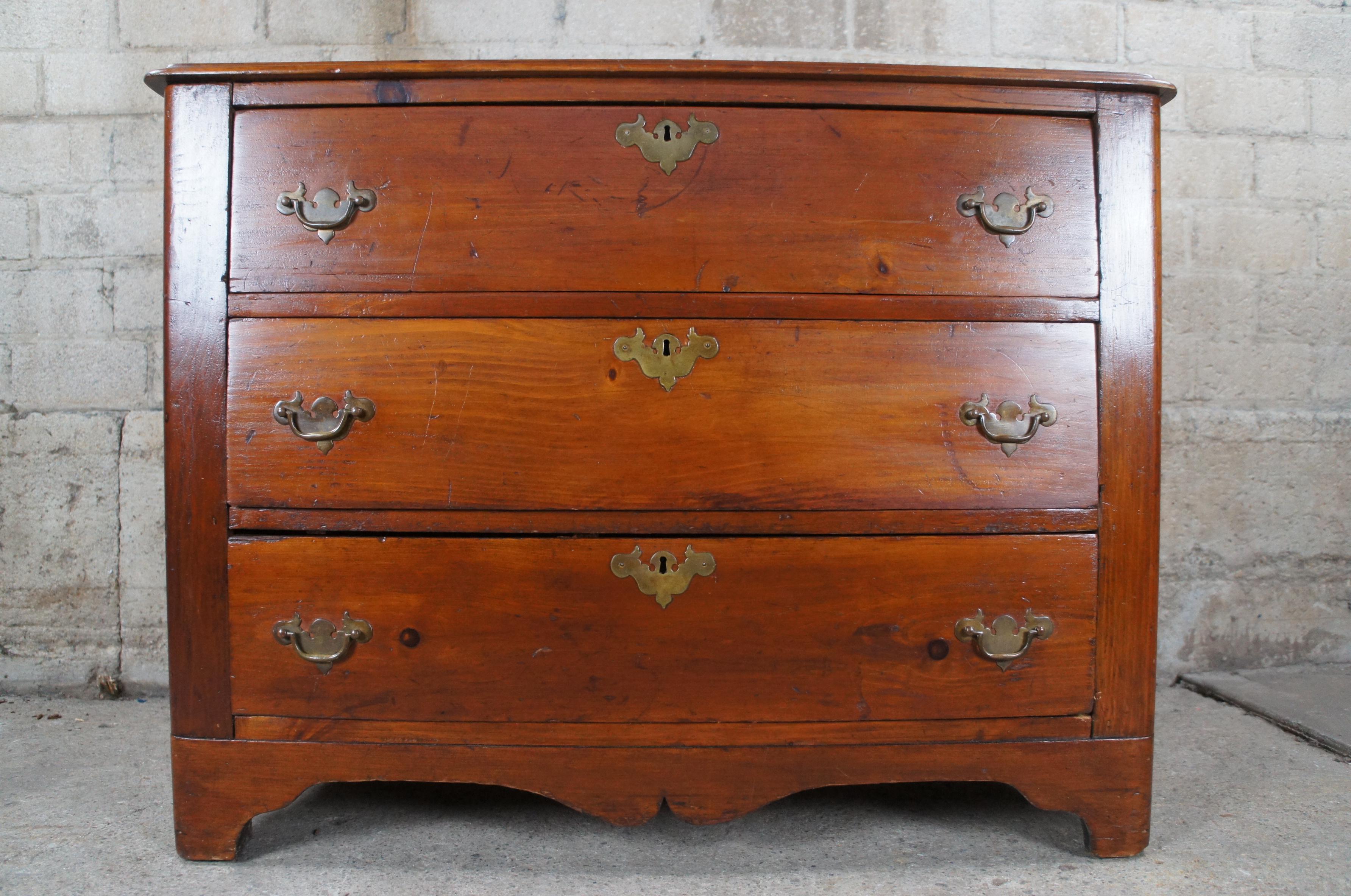 Antique Early American Colonial Pine Lowboy Chest of Drawers Dresser Console 2