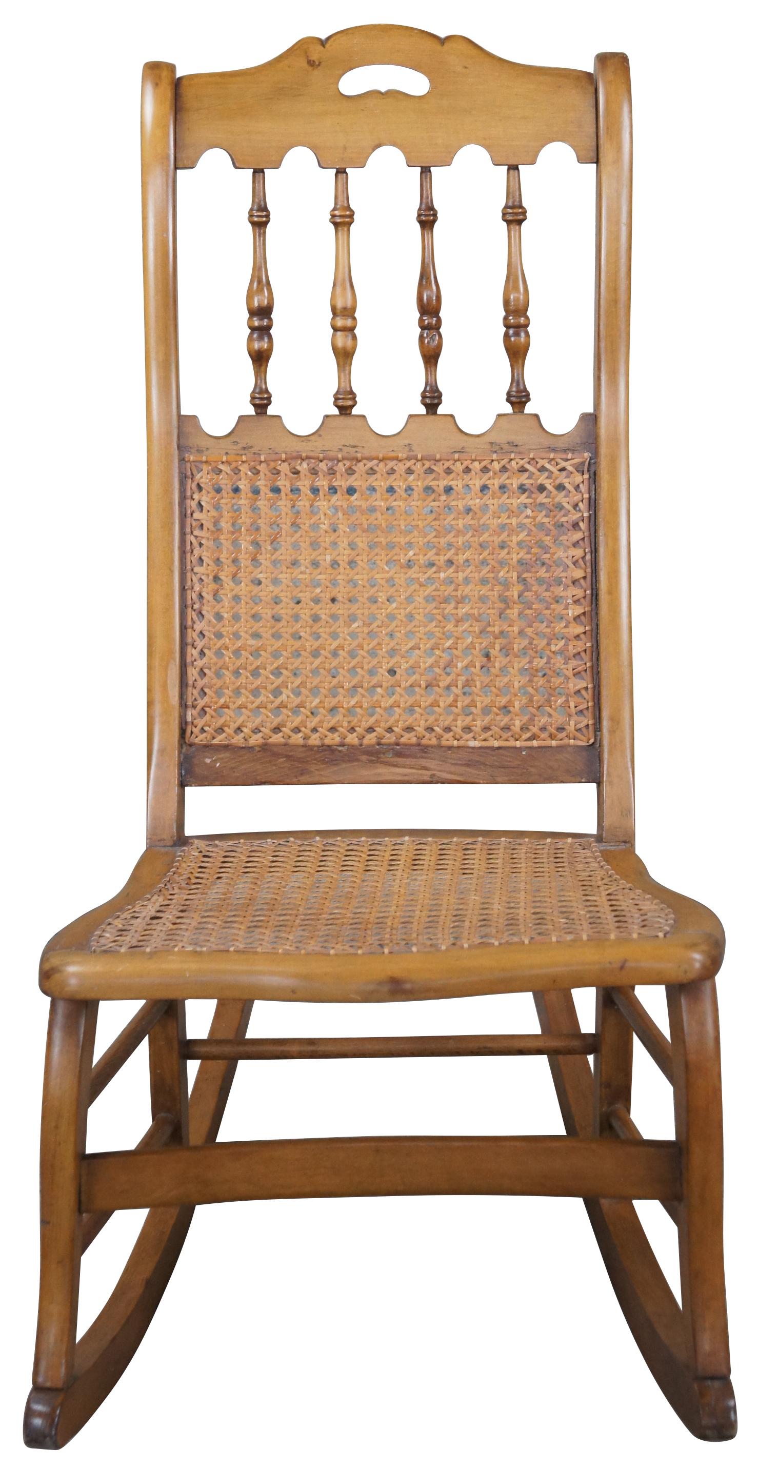 early american rocking chair