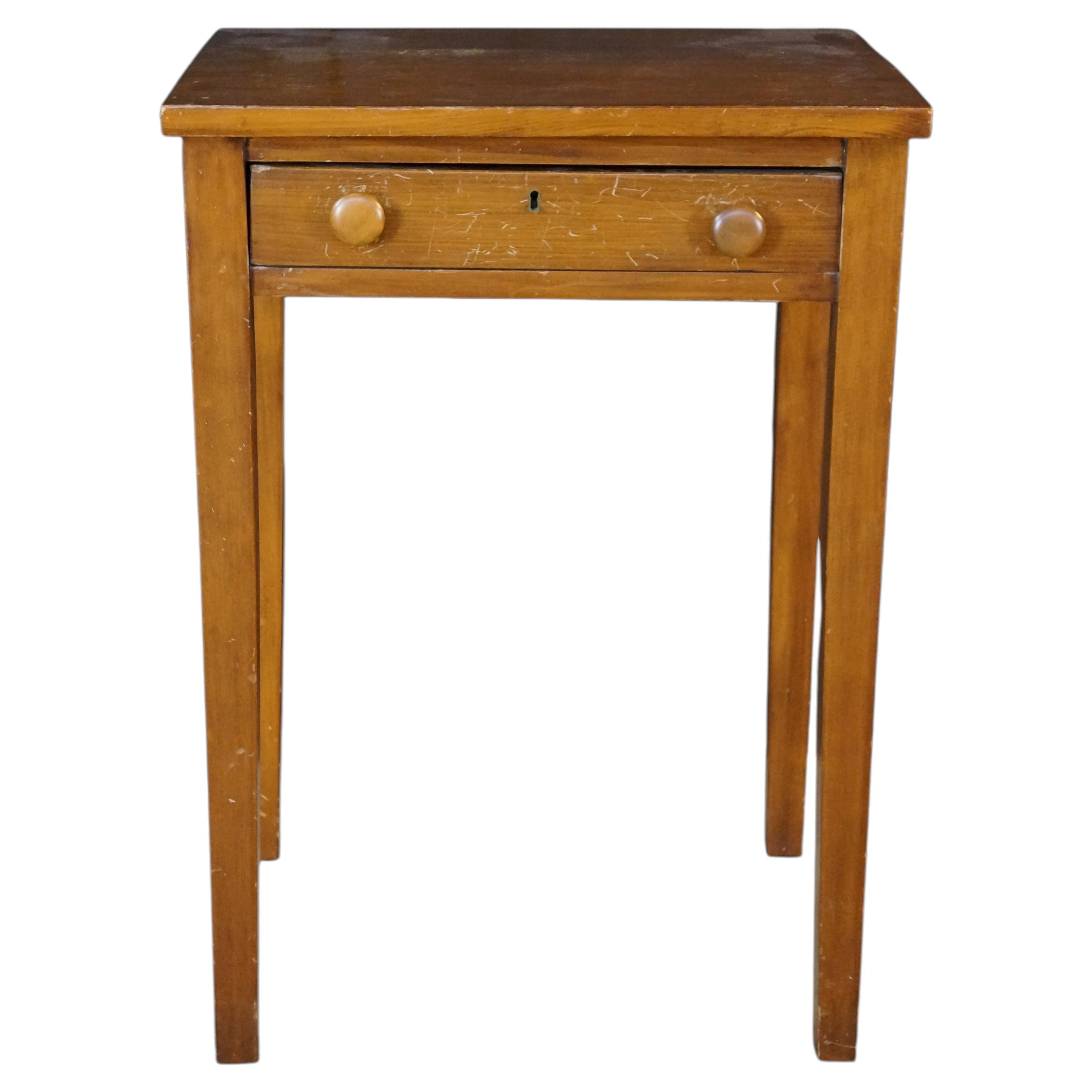 Antiker, früher amerikanischer Arbeitstisch im Sheraton-Stil aus Oak im Landhausstil mit Schublade im Angebot