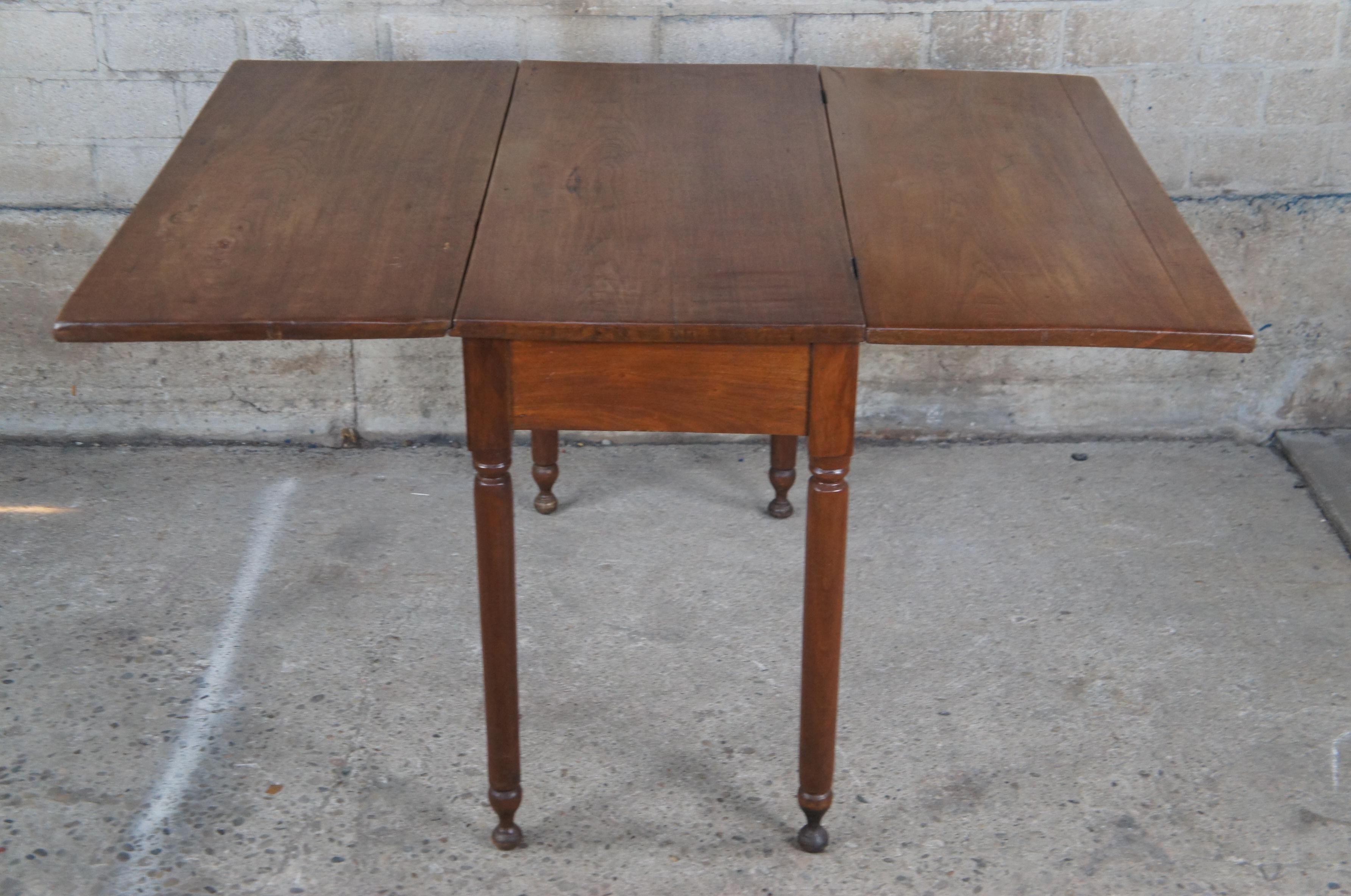 Antique Early American Walnut Drop Leaf Farmhouse Dining Table Entry Console 41
