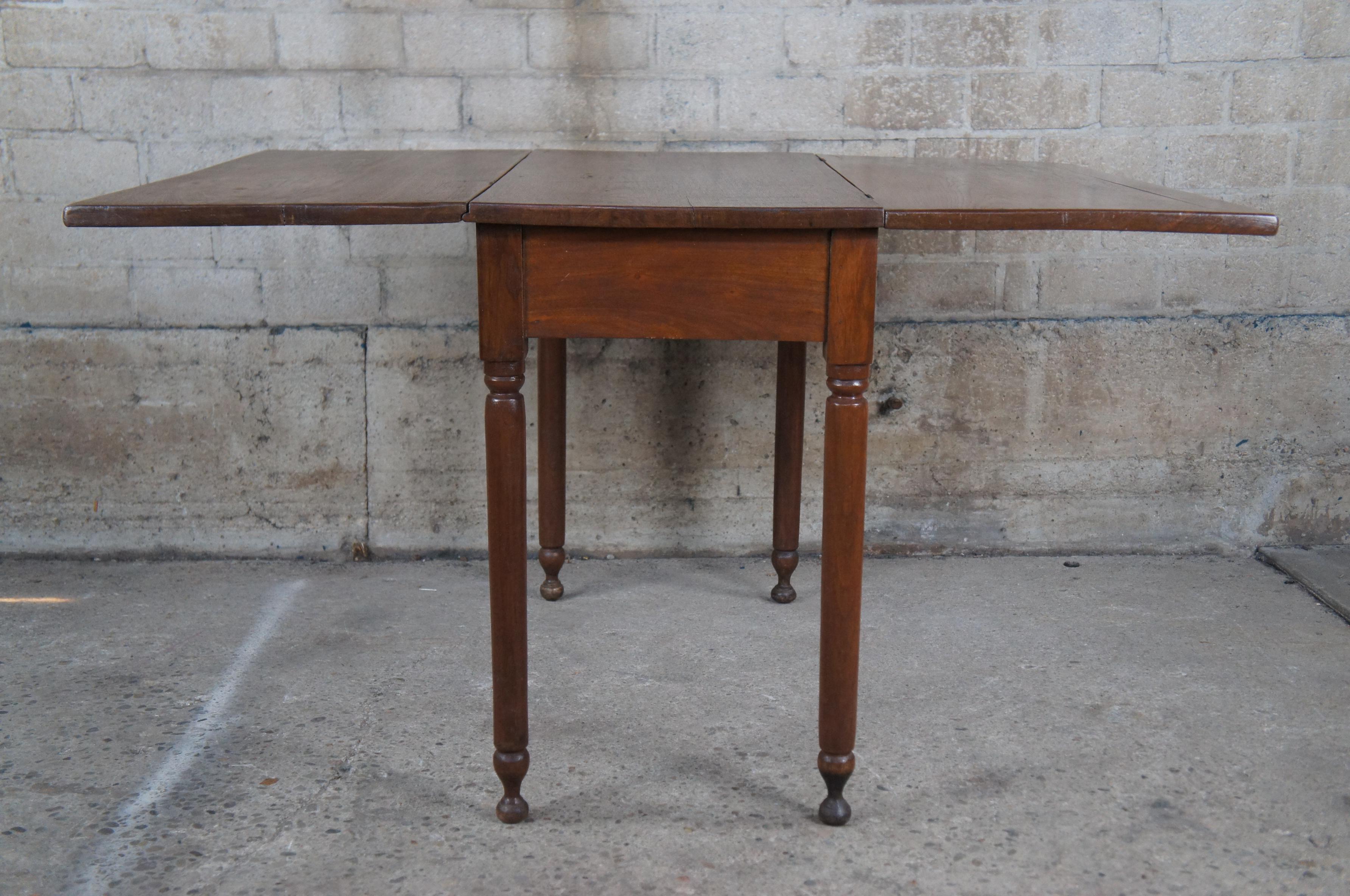 Antique Early American Walnut Drop Leaf Farmhouse Dining Table Entry Console 41
