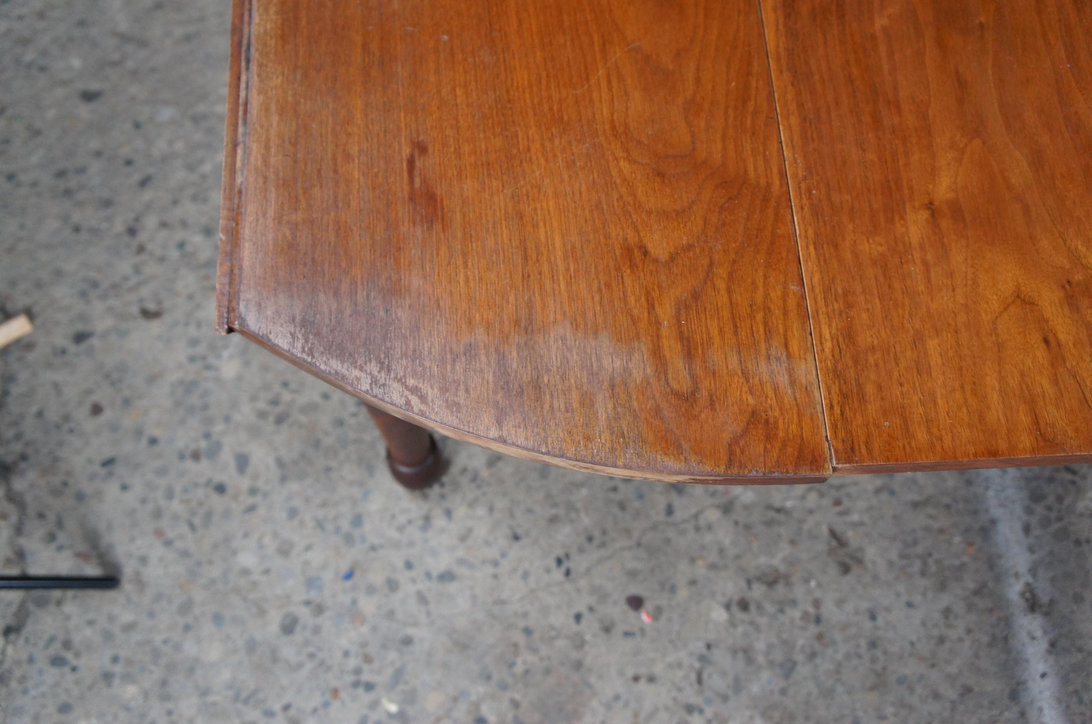 Antique Early American Walnut Extendable Oval Drop Leaf Farmhouse Dining Table 3