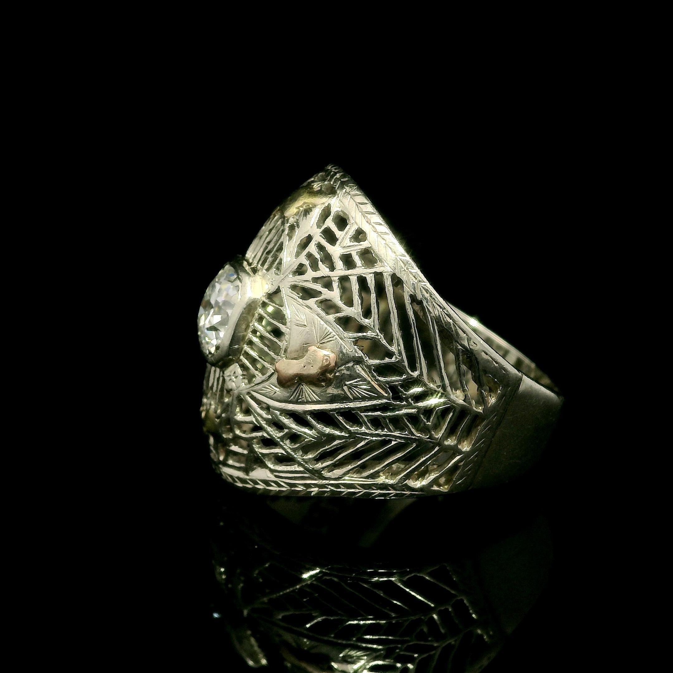 Art déco Antiquities Early Art Deco 14k Gold .60ct Diamond Filigree Wide Cigar Band Ring en vente