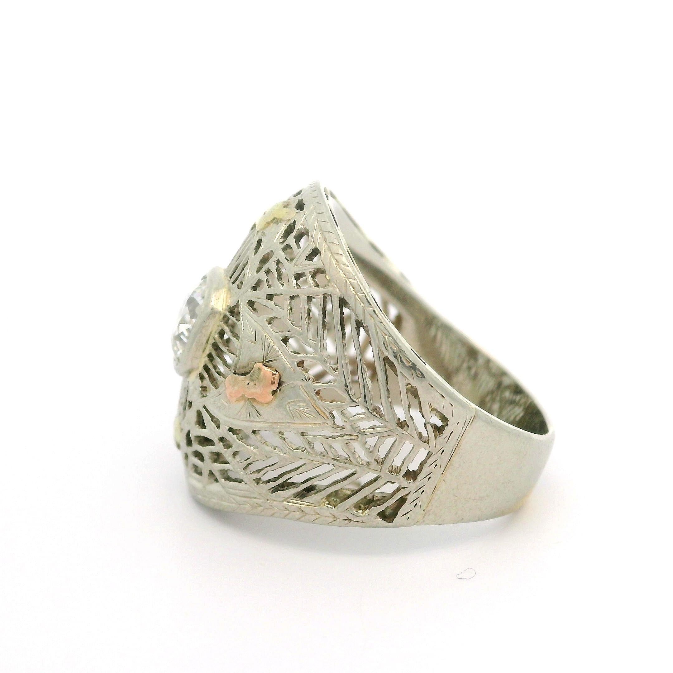 Antiquities Early Art Deco 14k Gold .60ct Diamond Filigree Wide Cigar Band Ring en vente 2