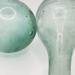 Antiguas botellas o jarras de vino de vidrio azul del Canal de Panamá, Circa 1881