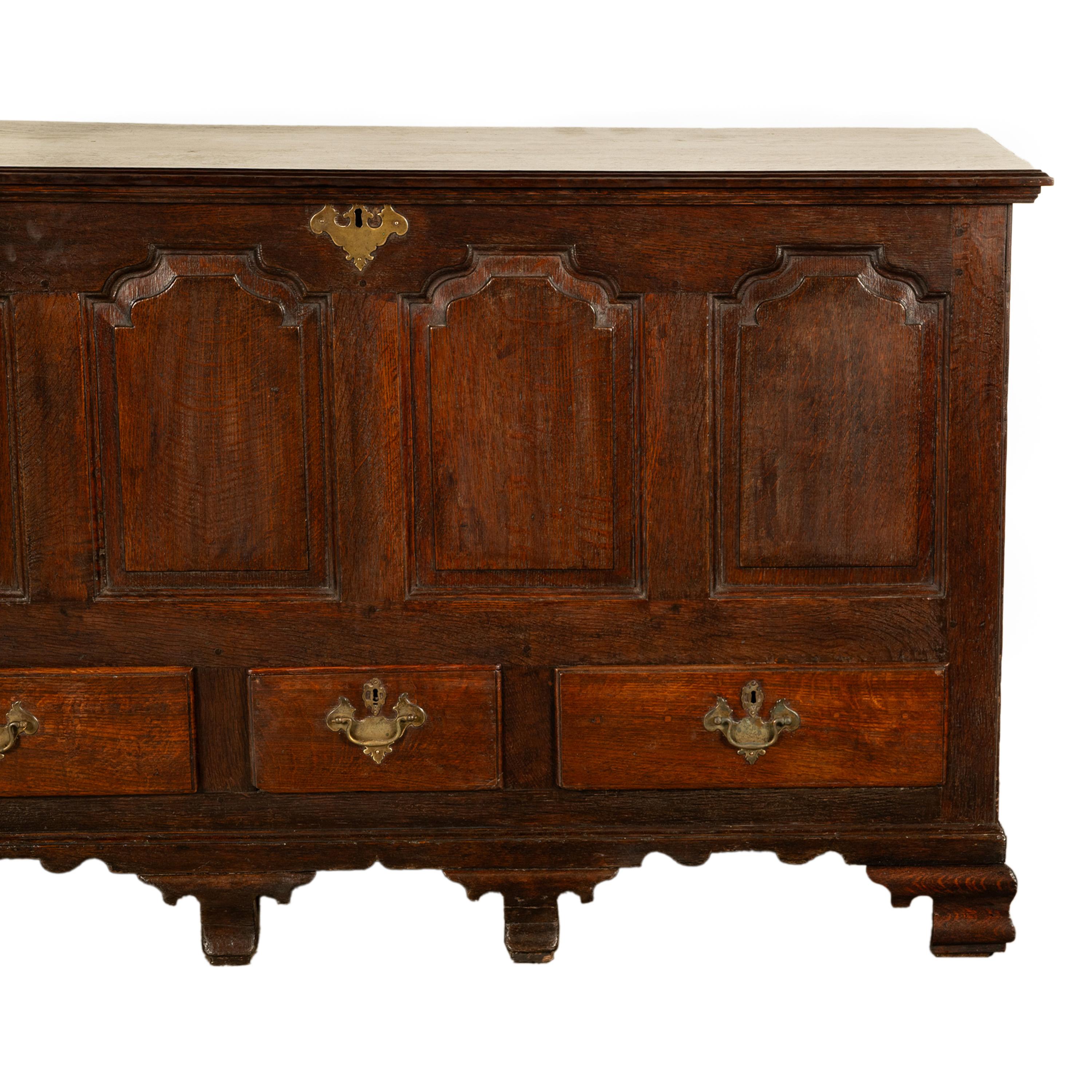 Antique Early Georgian Large 4 Panel 3 Drawer Hinged Top Mule Chest Coffer 1740 For Sale 7
