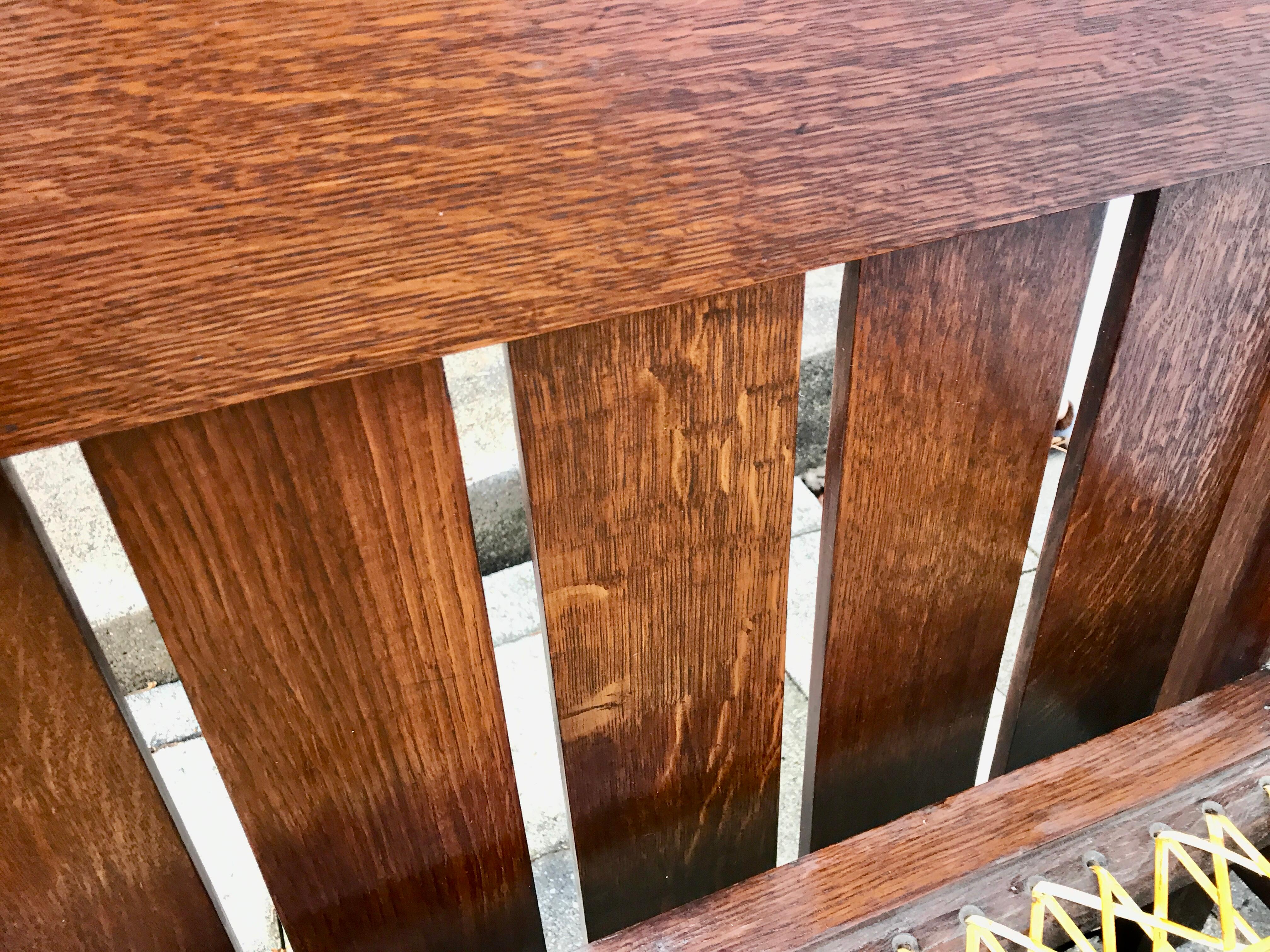 Leather ANTIQUE EARLY GUSTAV STICKLEY  Lounge day bed c1902-04 - W7327    SALE