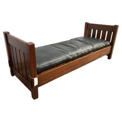 ANTIQUE EARLY GUSTAV STICKLEY  Lounge day bed c1902-04 - W7327    SALE