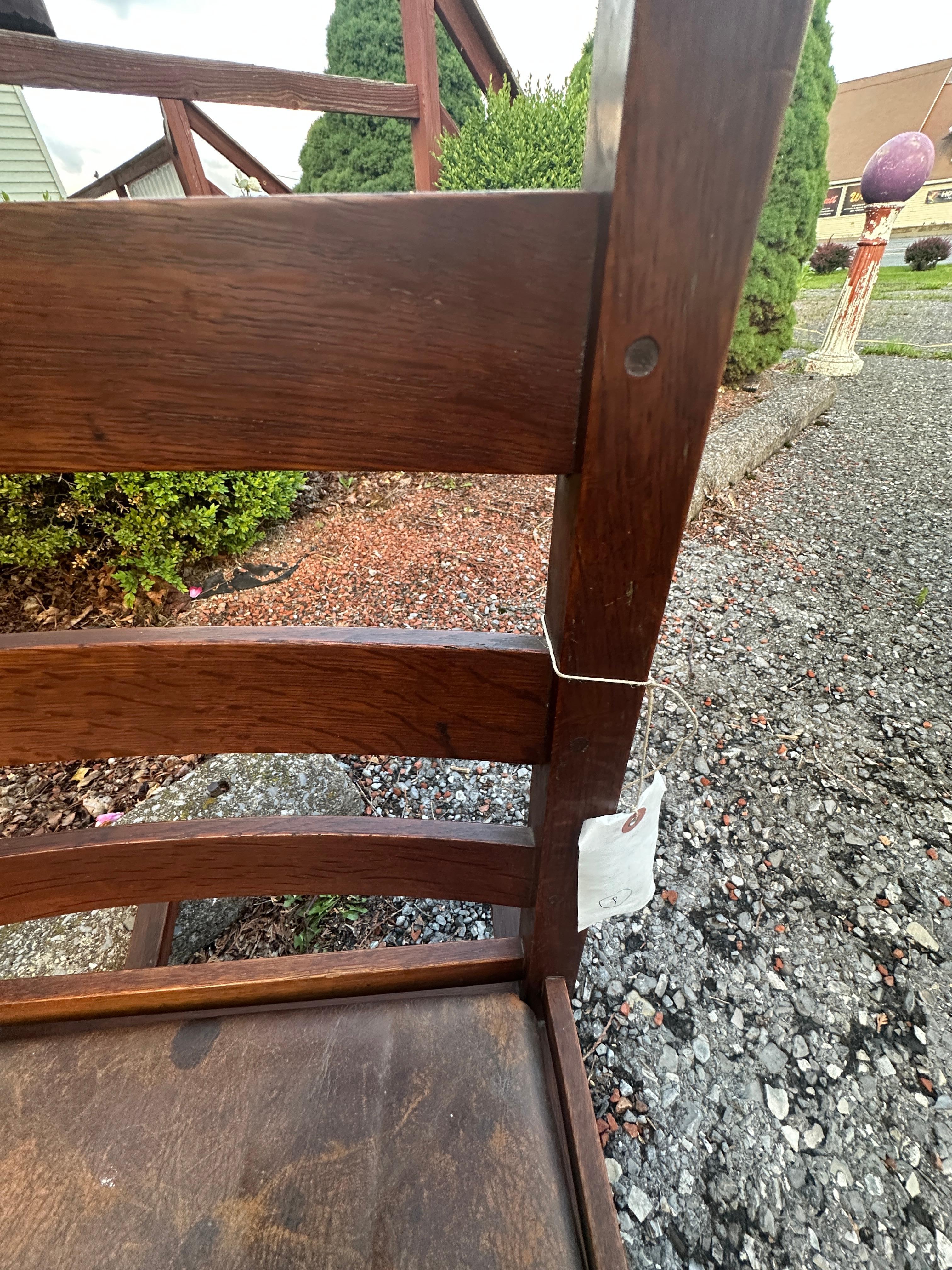 SIGHNED Early Gustav Stickley Rocker( with a Decal ) with Original Leather w2648 im Angebot 13