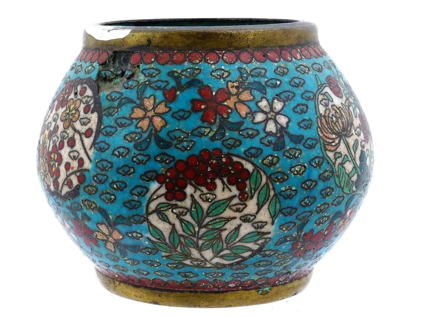 Antike frühe japanische Meiji-Wolkenvase aus Cloisonné-Emaille aus der Meiji-Zeit im Zustand „Gut“ im Angebot in New York, NY