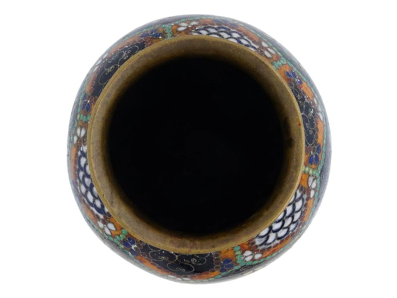 Antiguo Jarrón Japonés de Cloisonné Translúcido de principios de Meiji Esmalte en venta