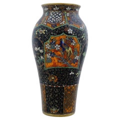 Antike frühe japanische durchscheinende Meiji-Vase aus Cloisonné-Emaille