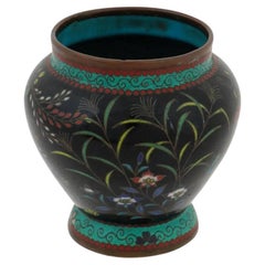 Antike frühe japanische Meiji-Cloisonné-Emaille-Vase aus der Meiji-Zeit mit verschiedenen Blumen