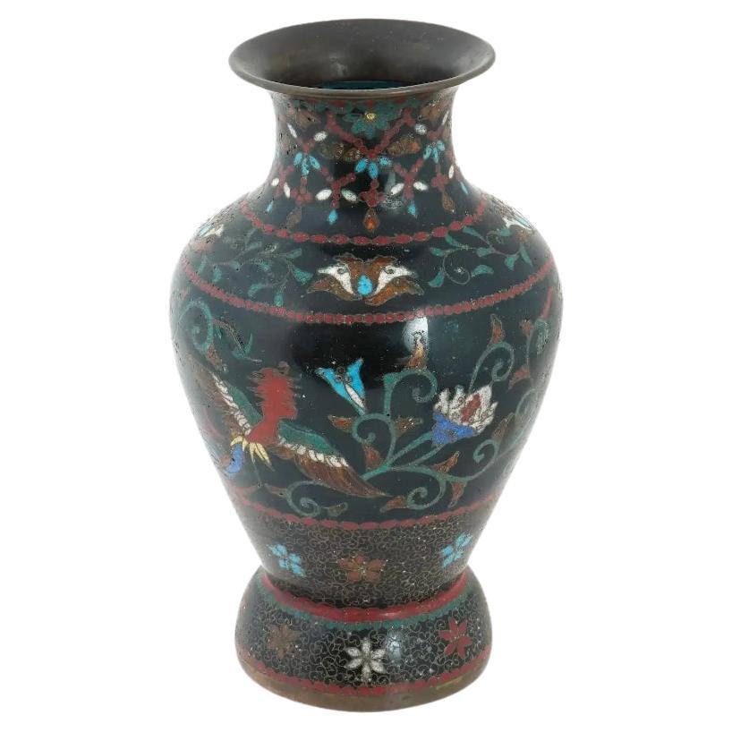 Antique Early Meiji Japanese Cloisonne Vase in the Style of Namikawa For Sale