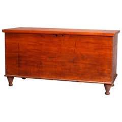 Antike frühe primitive amerikanische Kirsche Blanket Chest:: 19