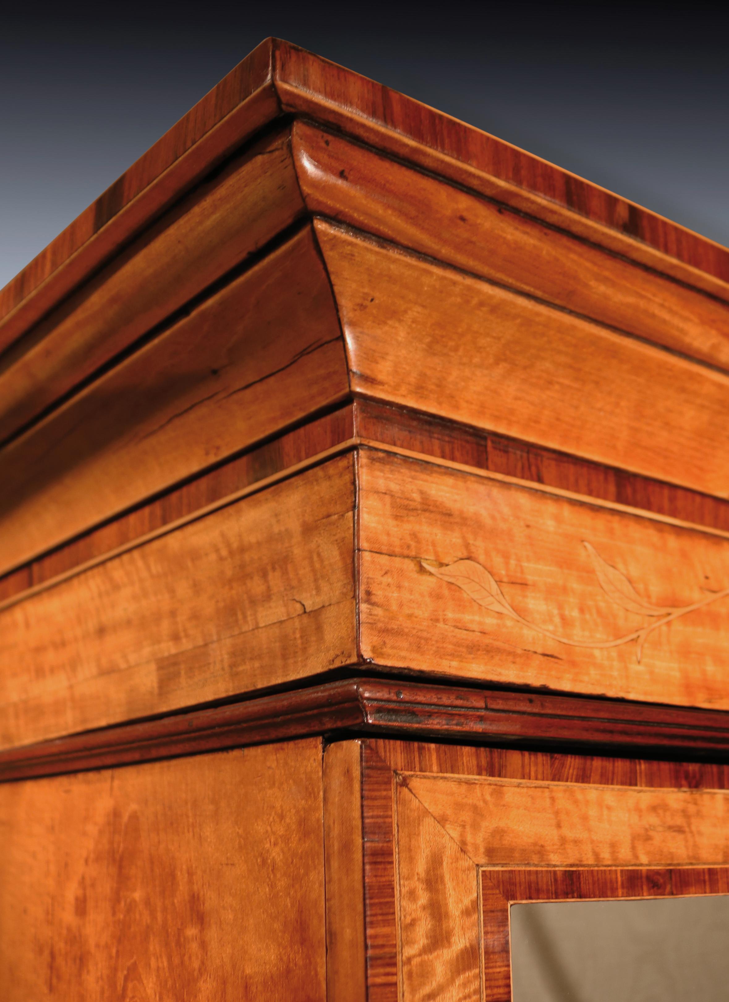 Antikes frühes Sheraton-Satinholz-Sekretär-Bücherregal im Zustand „Gut“ im Angebot in London, GB