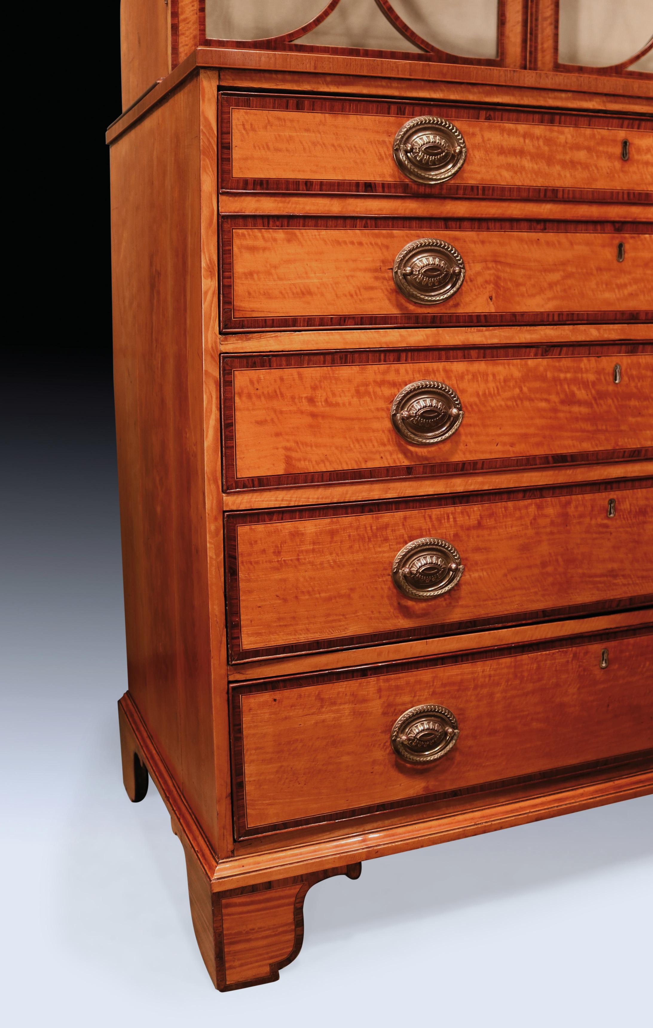 Antikes frühes Sheraton-Satinholz-Sekretär-Bücherregal im Angebot 2