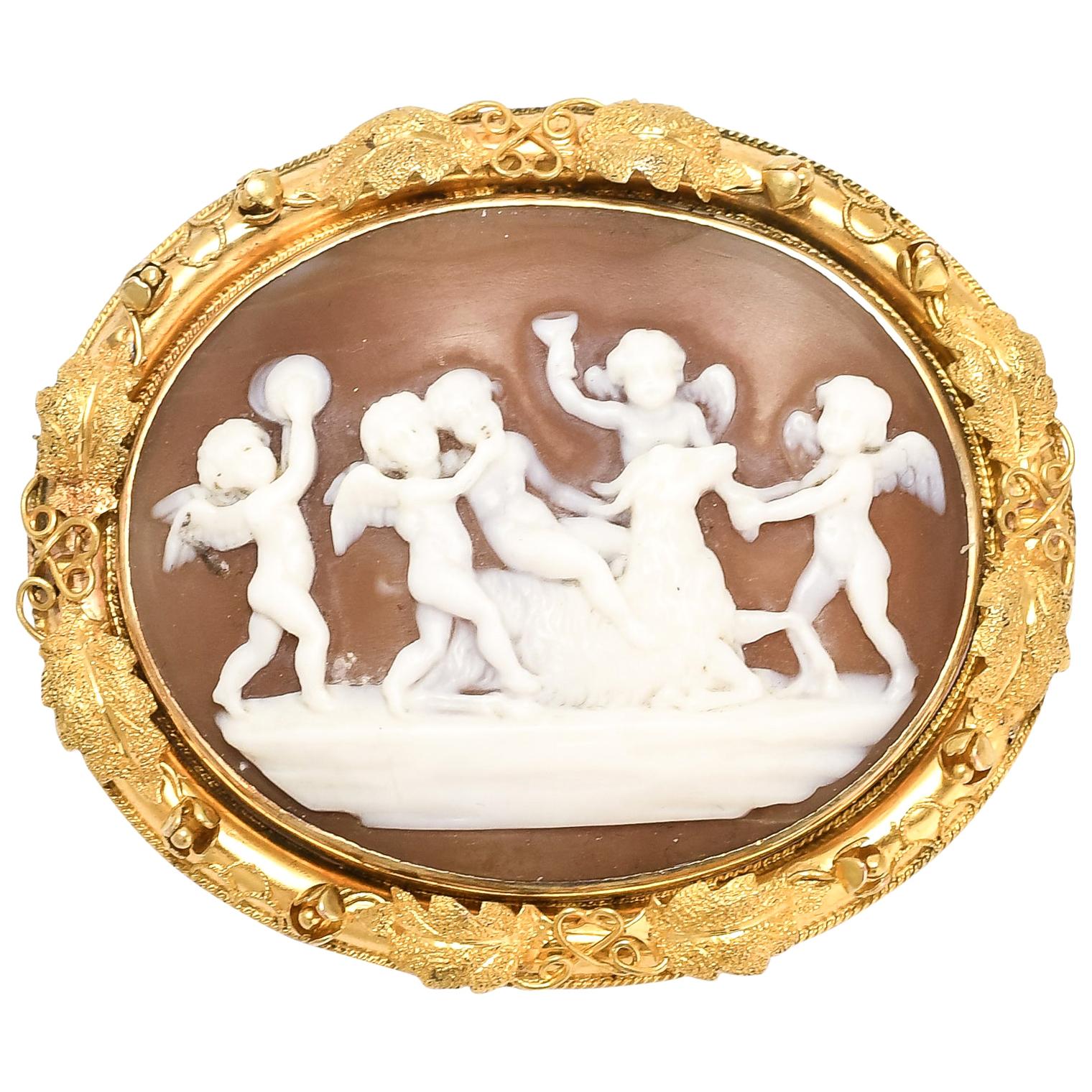 Antique Early Victorian "Bacchanal of Putti" Cameo Brooch