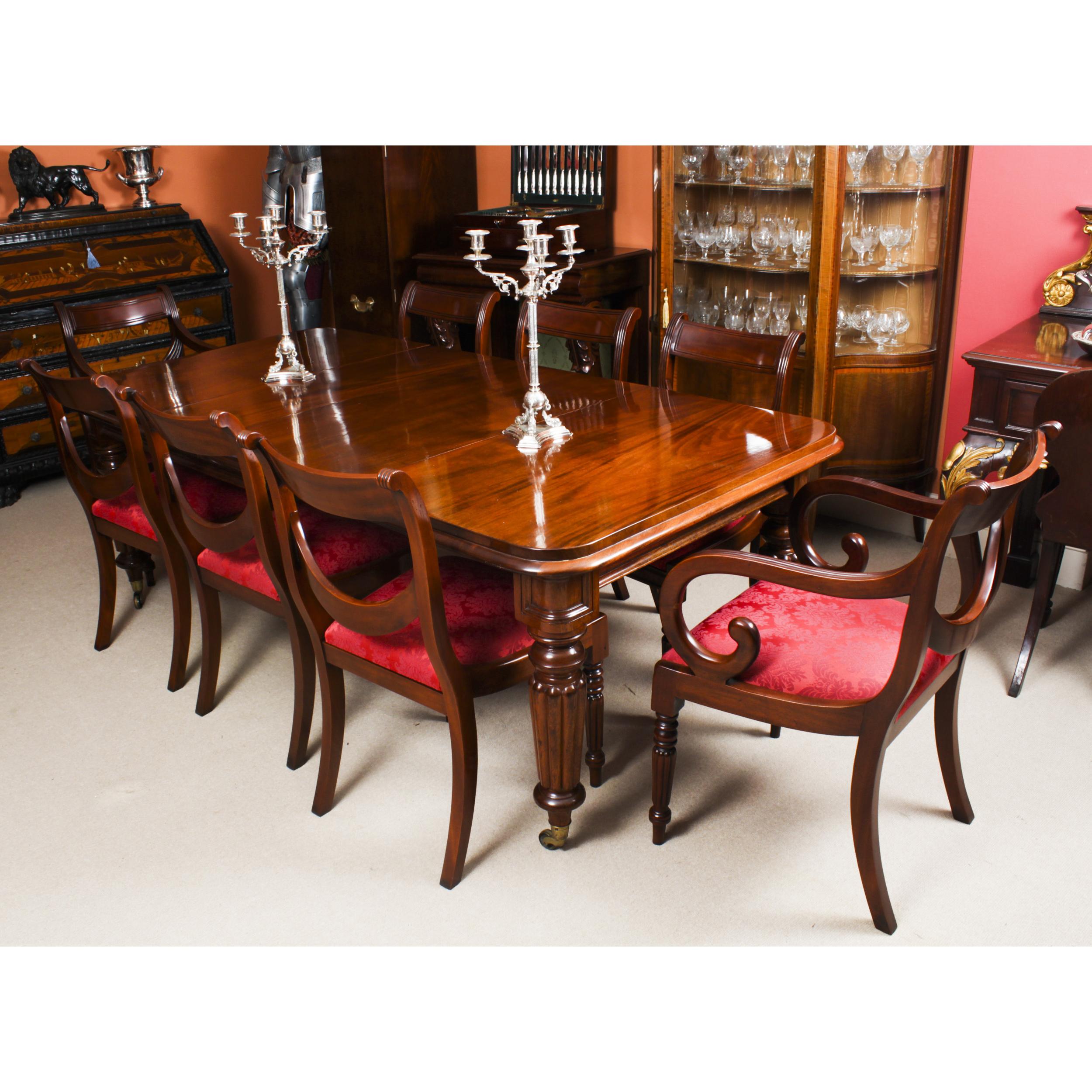 English Antique Early Victorian Extending Dining Table by Gillows 19th C & 8 Chairs