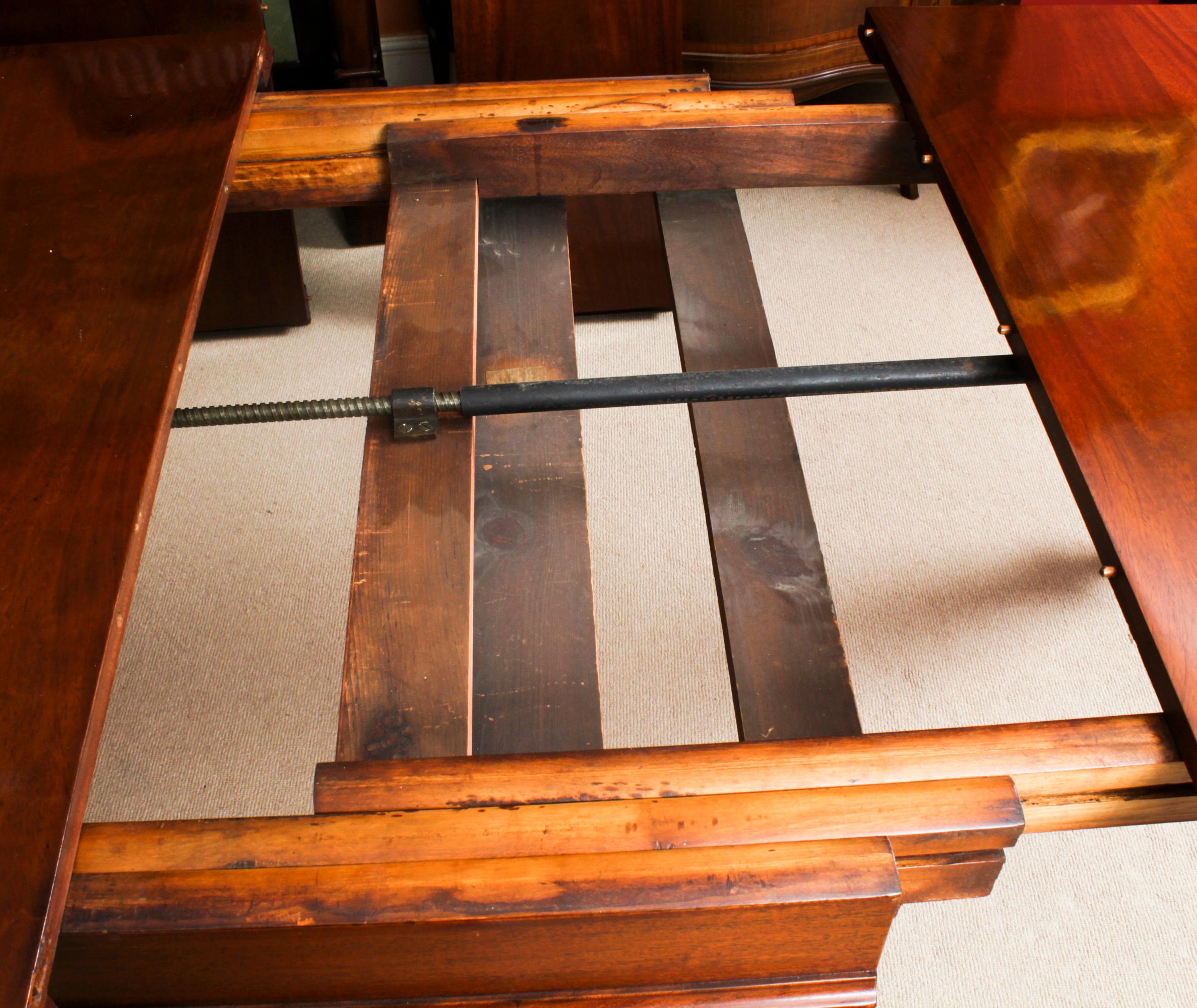 Antique Early Victorian Extending Dining Table by Gillows 19th C 6