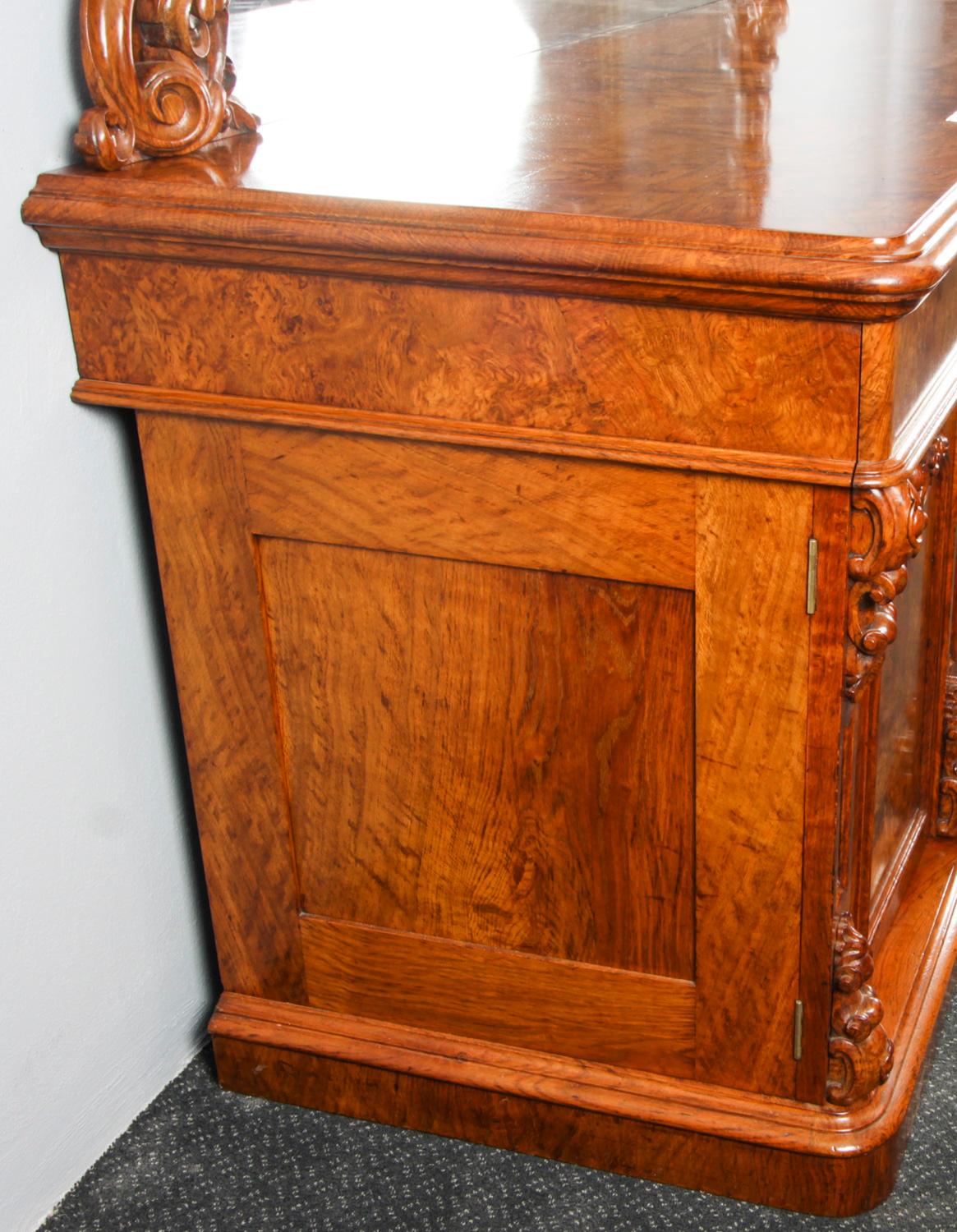 Antique Early Victorian Pollard Oak Sideboard Chiffonier 19th C For Sale 10