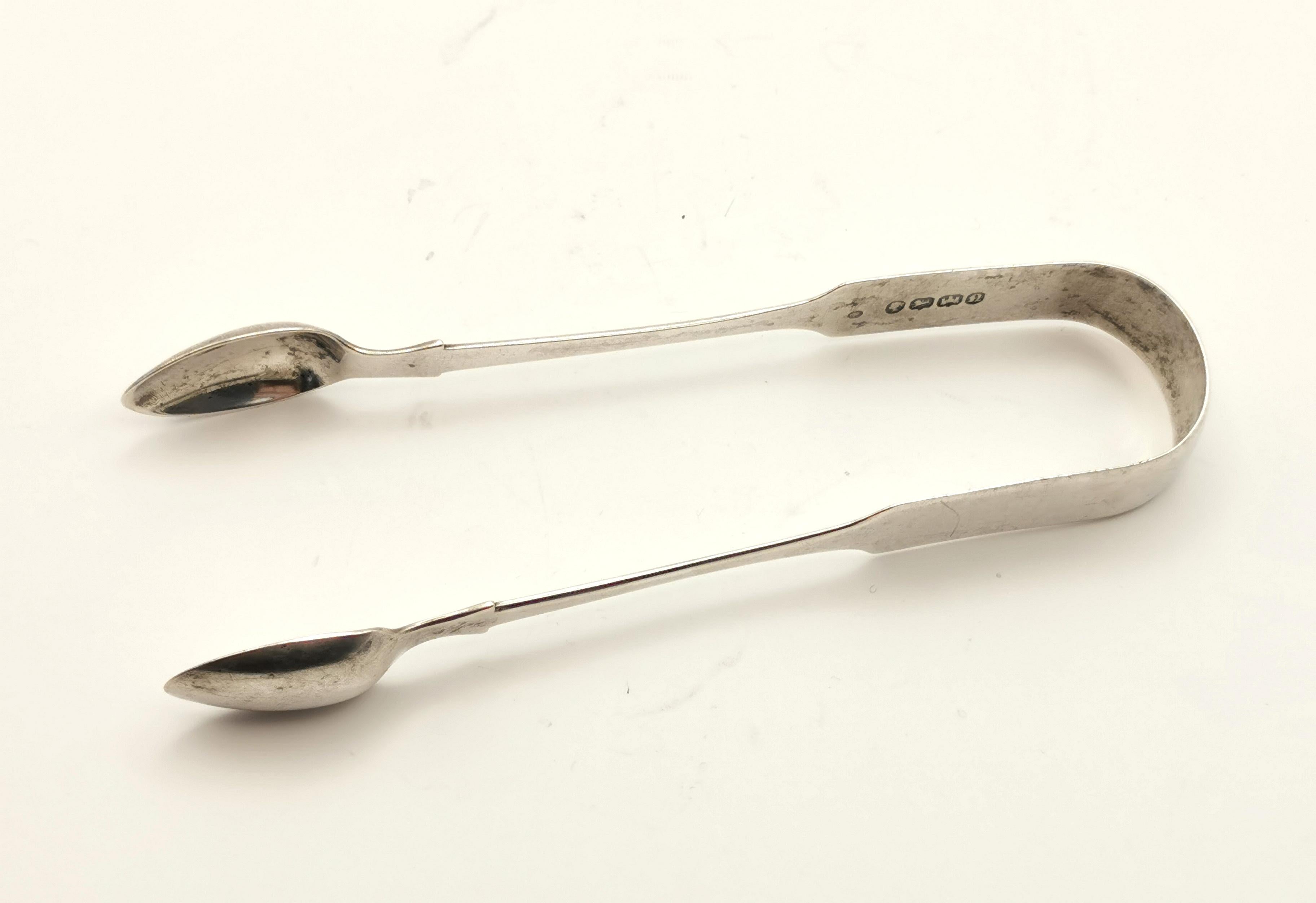 Antique early Victorian sterling silver sugar tongs, Exeter  For Sale 5