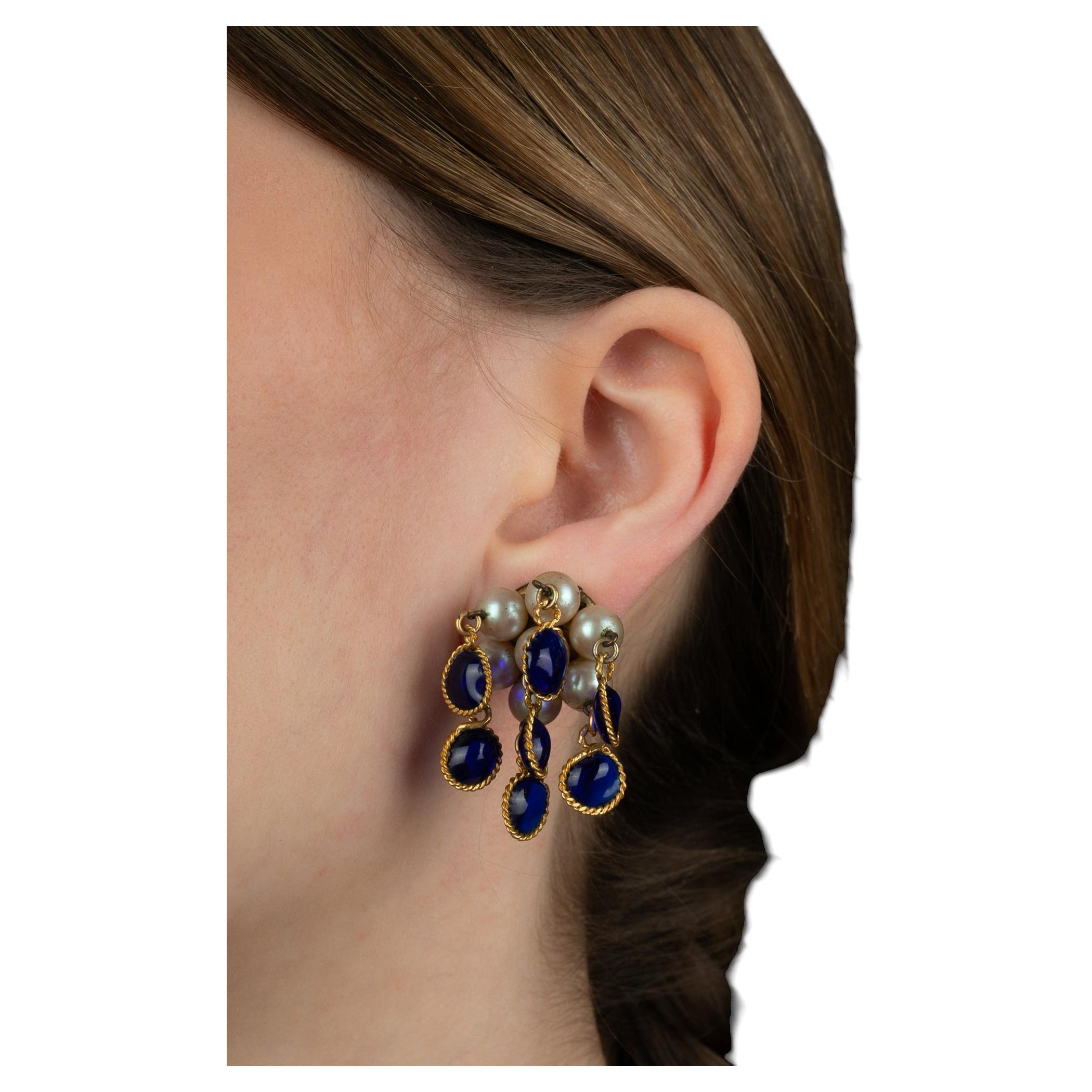 Antique earrings 1940s-1950s