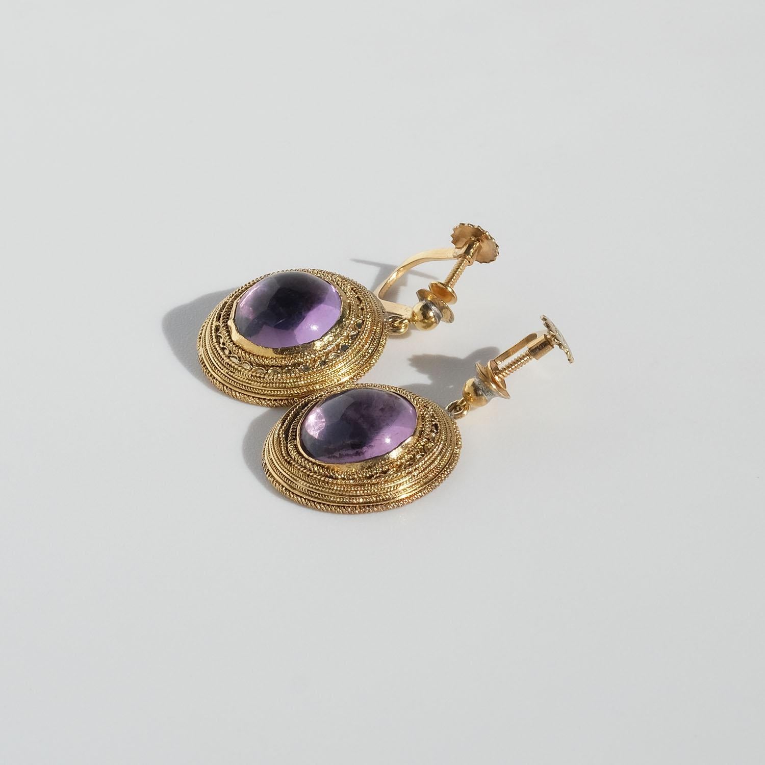 Antike Ohrringe. Vergoldetes Silber und Amethyste. im Angebot 1
