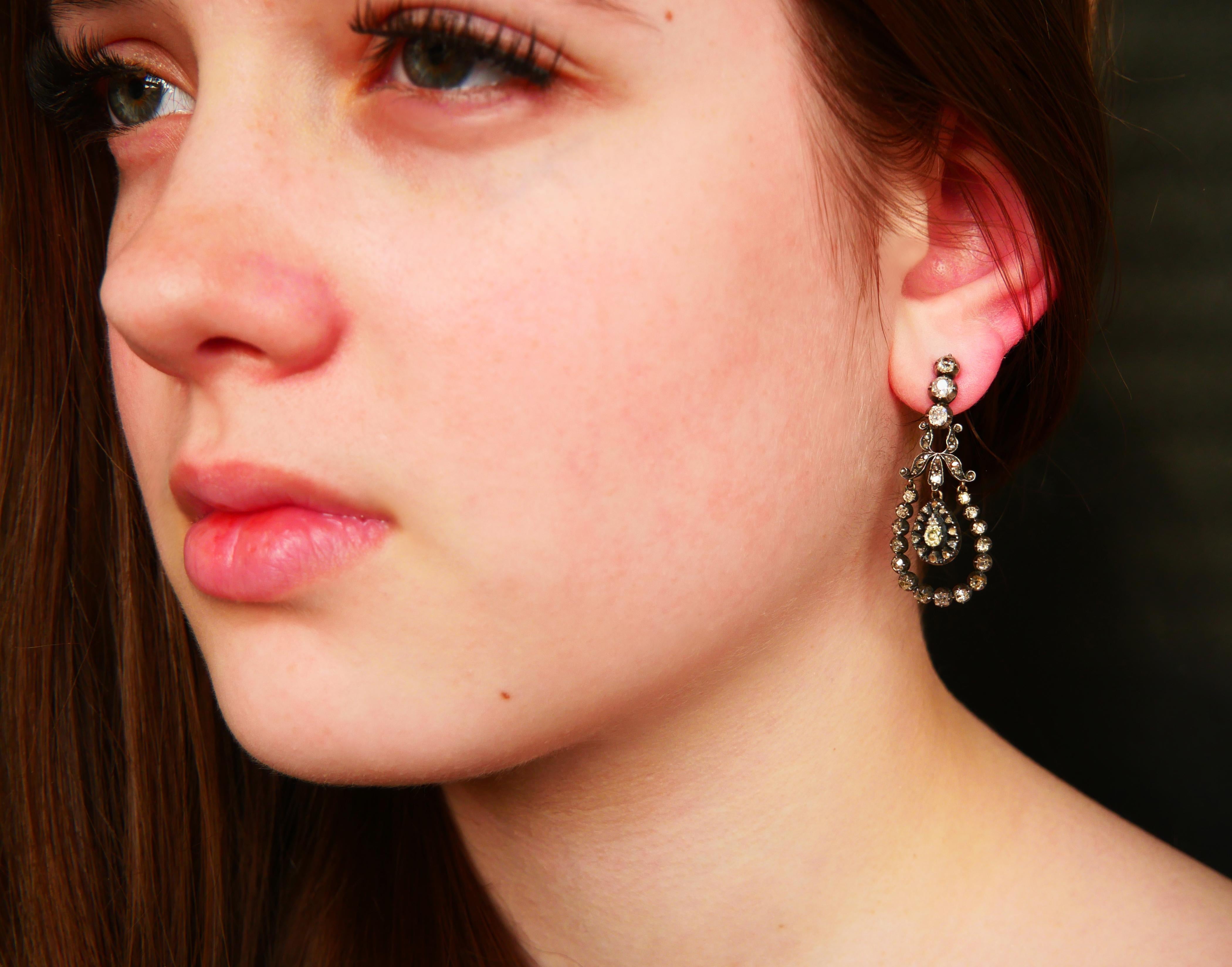 Women's Antique Earrings natural 4.3 ctw Green Diamonds solid 18K Gold Silver / 10 gr For Sale