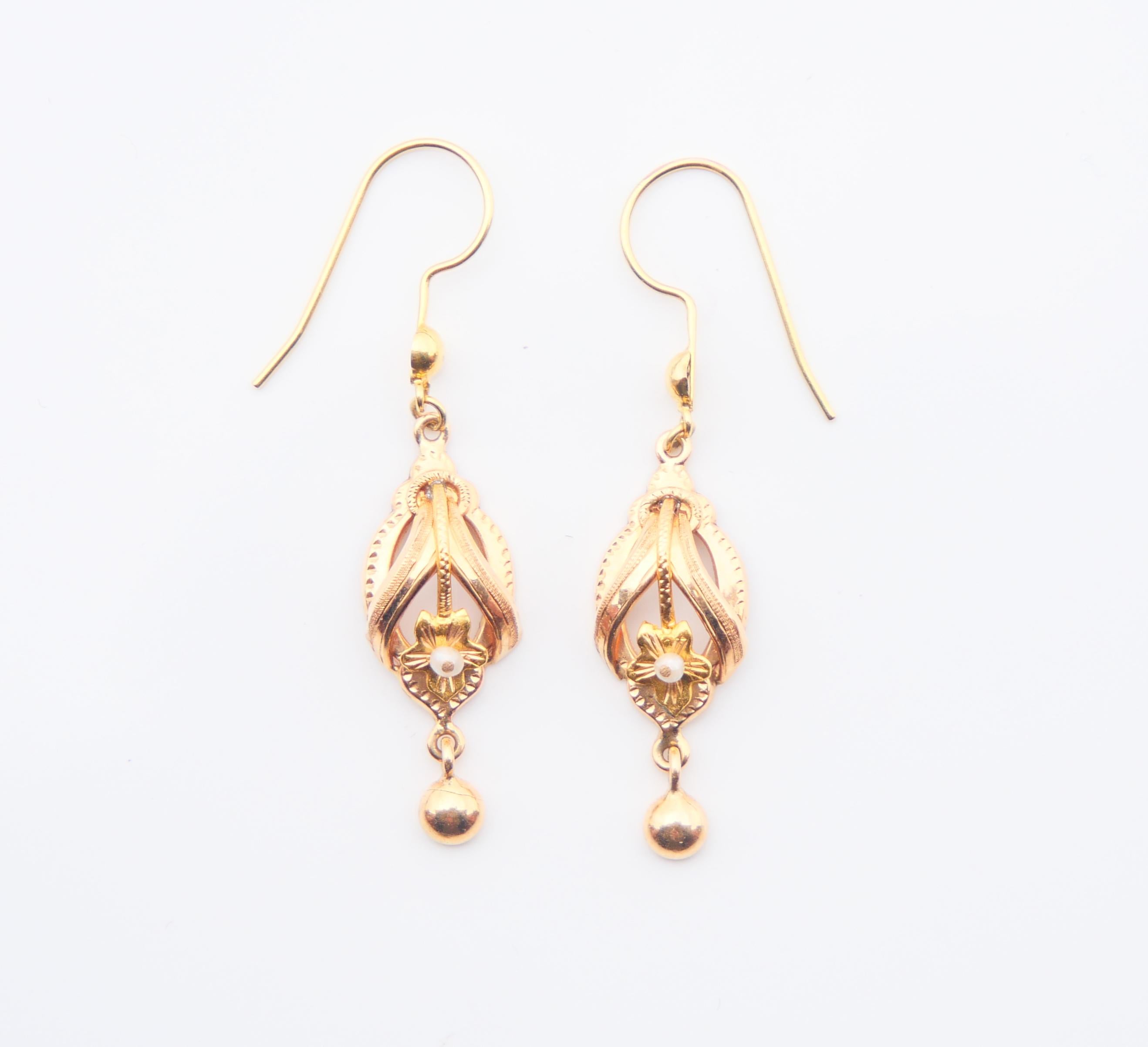 Art Nouveau Antique  Earrings Seed Pearls solid 18K Gold / 1.7 gr For Sale