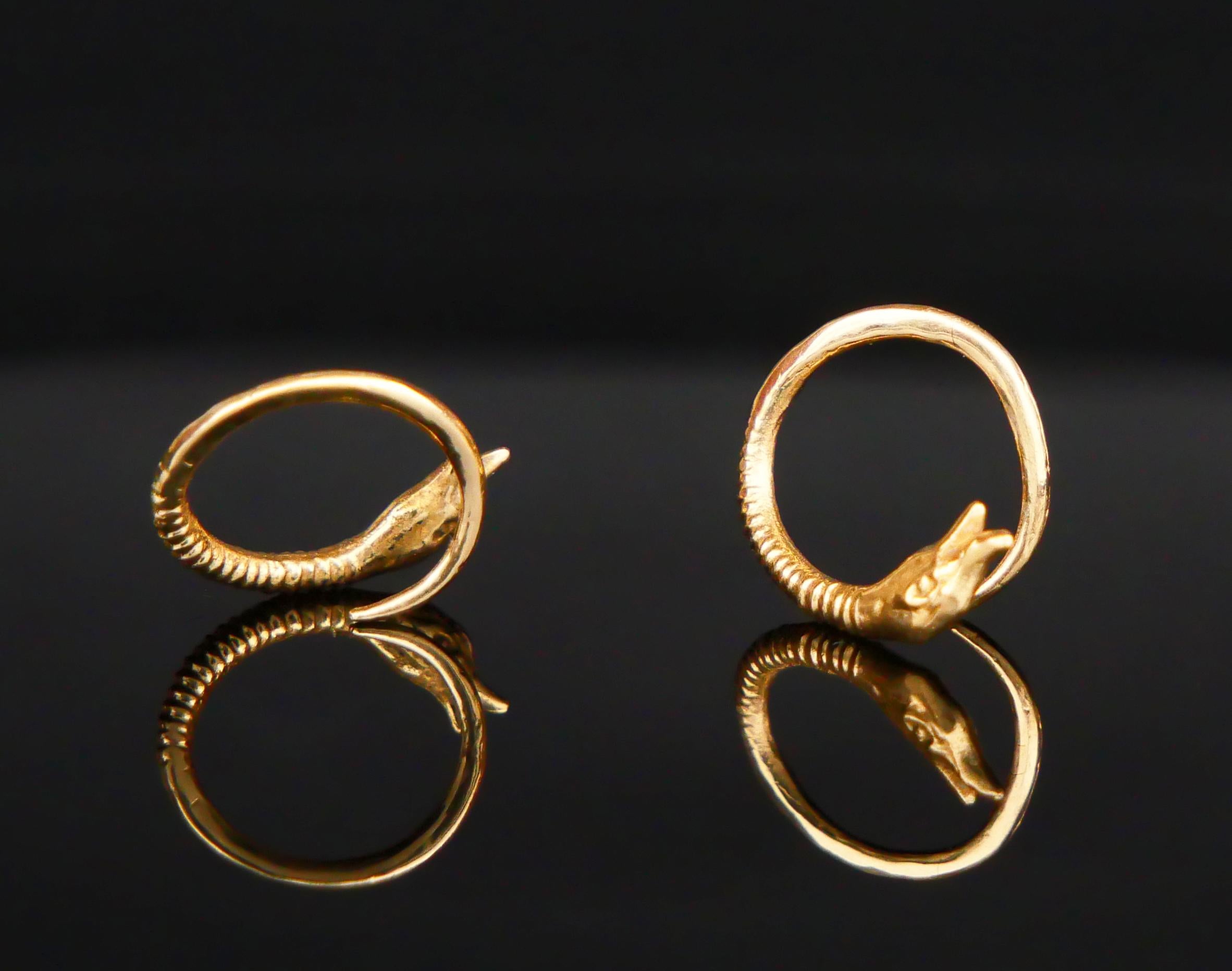 Classical Roman Antique Earrings Ouroboros Snakes  solid 18K Gold / 2 gr