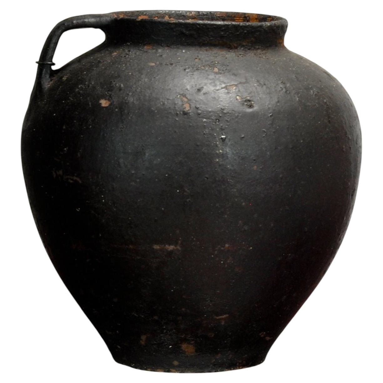 Antigua vasija de barro de Moldavia, hacia 1850 en venta