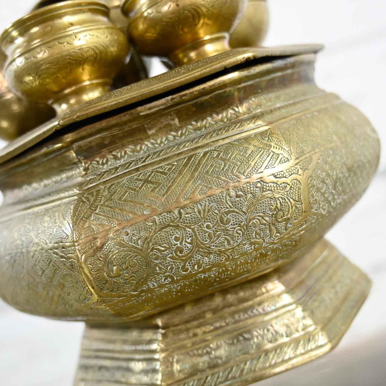 Vintage East Java Indonesian Brass Tepak Sireh Betel Nut Set 7 Pieces For Sale 3