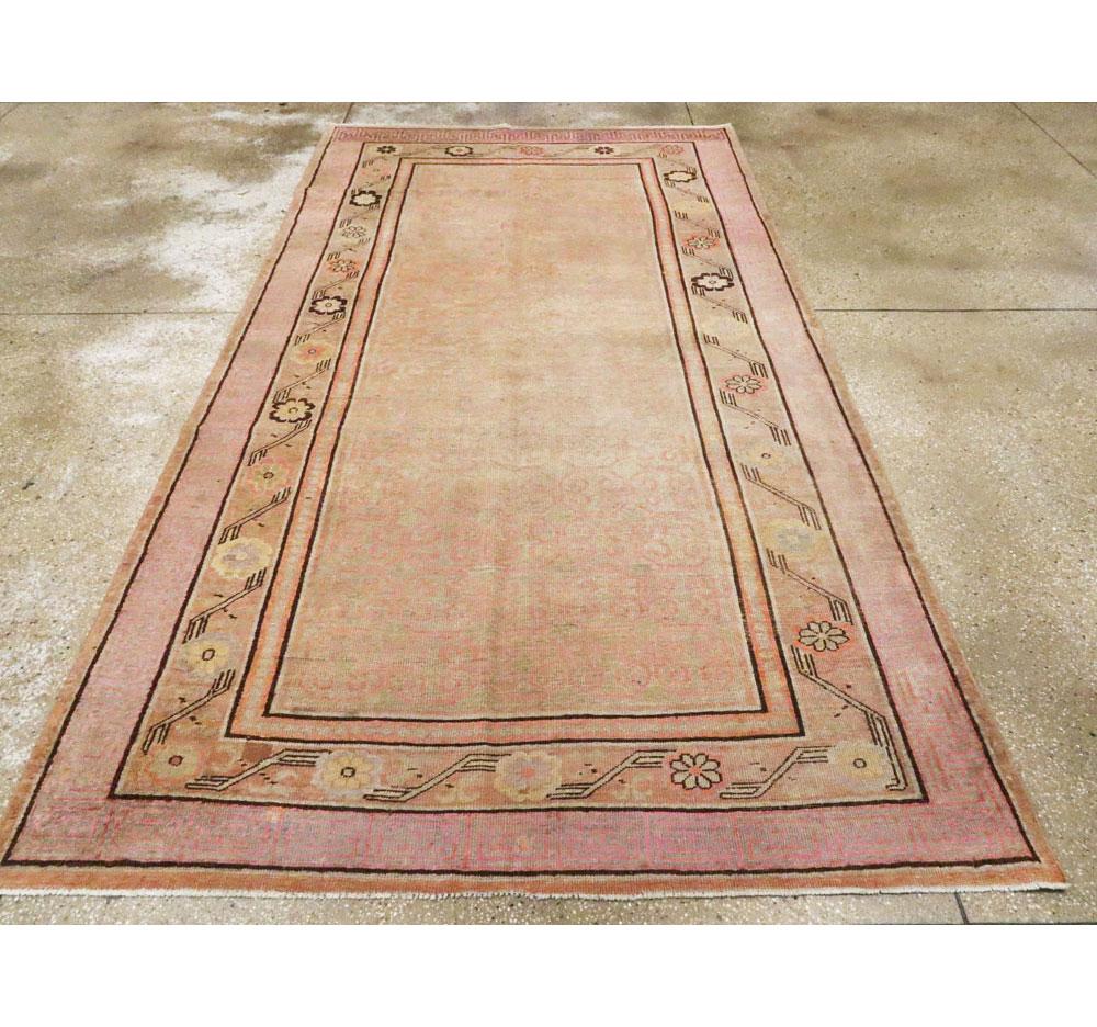 Antique East Turkestan Khotan Gallery Rug In Good Condition For Sale In New York, NY
