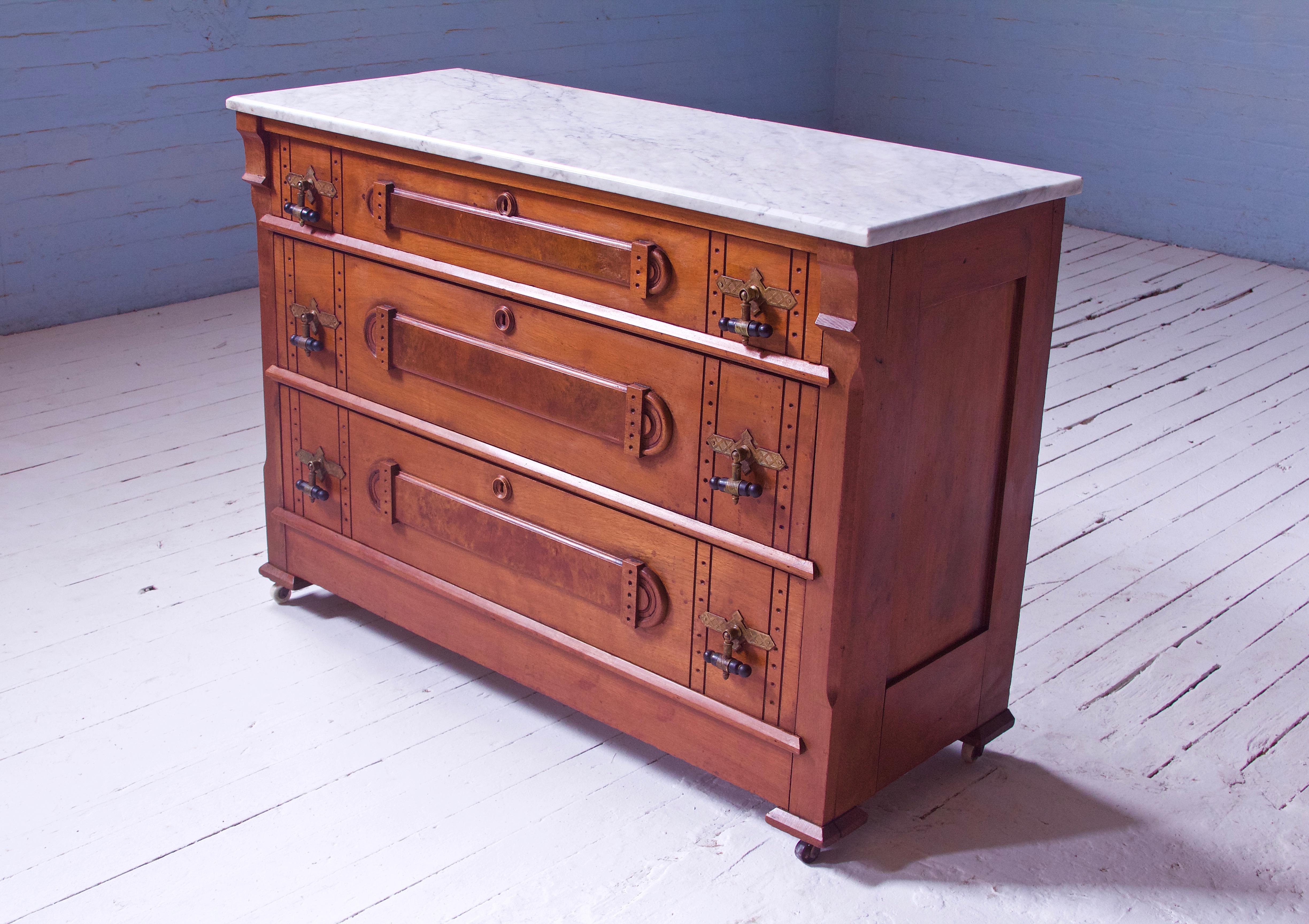 Antique 'Eastlake' Brooks Brothers Dresser in Walnut with Marble Top, U.S, 1890s 1
