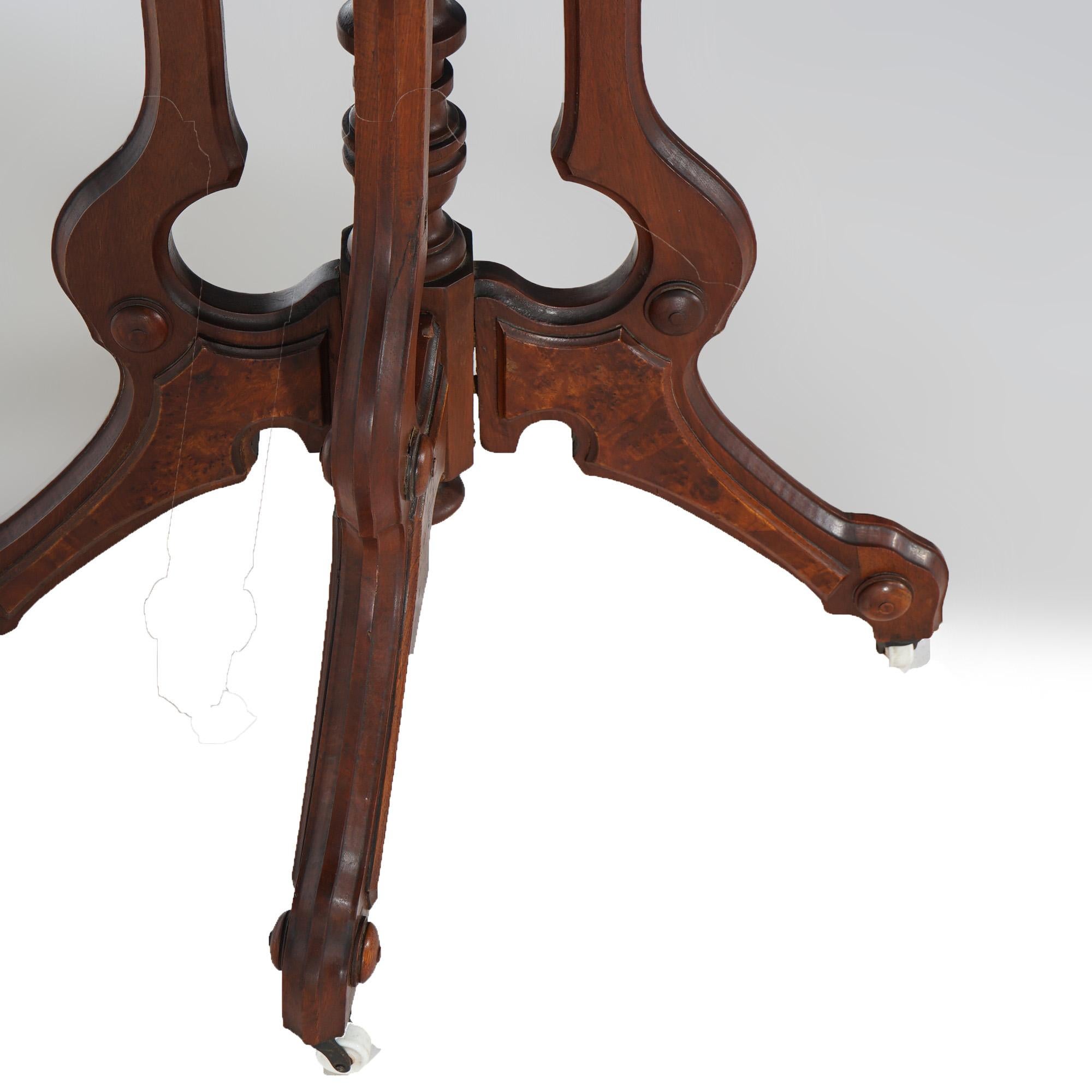 Antiker Eastlake-Parlor-Tisch aus geschnitztem Nussbaum und Wurzelholz mit Marmorplatte, um 1880 im Angebot 10