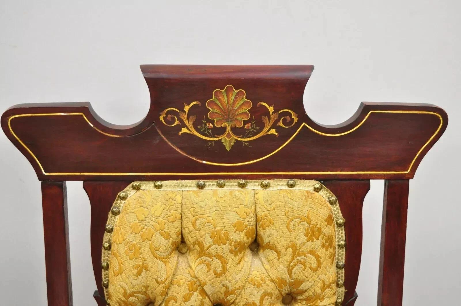 Inconnu Ancienne paire de fauteuils de salon en acajou sculpté de l'époque victorienne d'Eastlake avec incrustations en vente