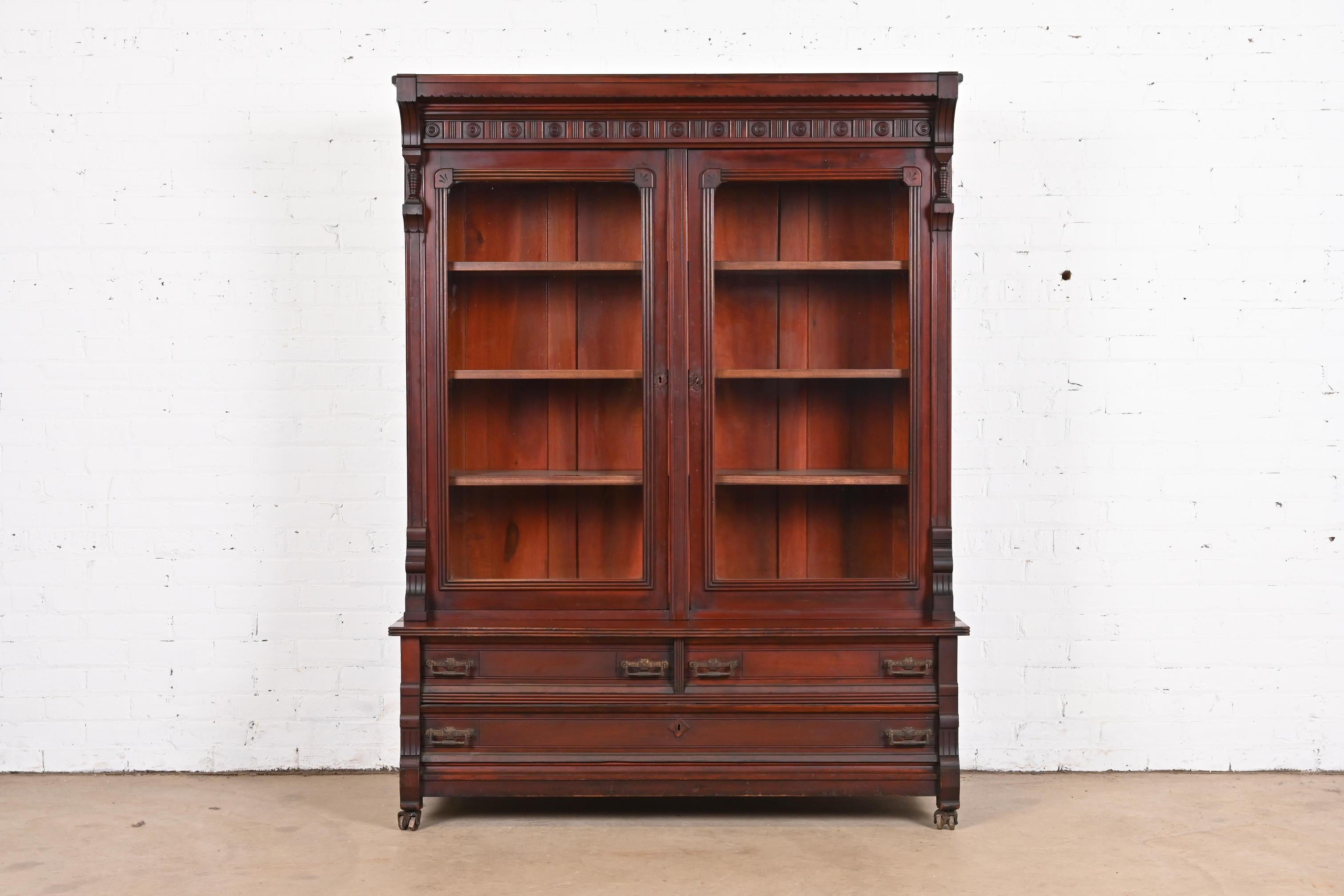 Antique Eastlake Victorian Carved Walnut Bookcase, Circa 1860s In Good Condition In South Bend, IN