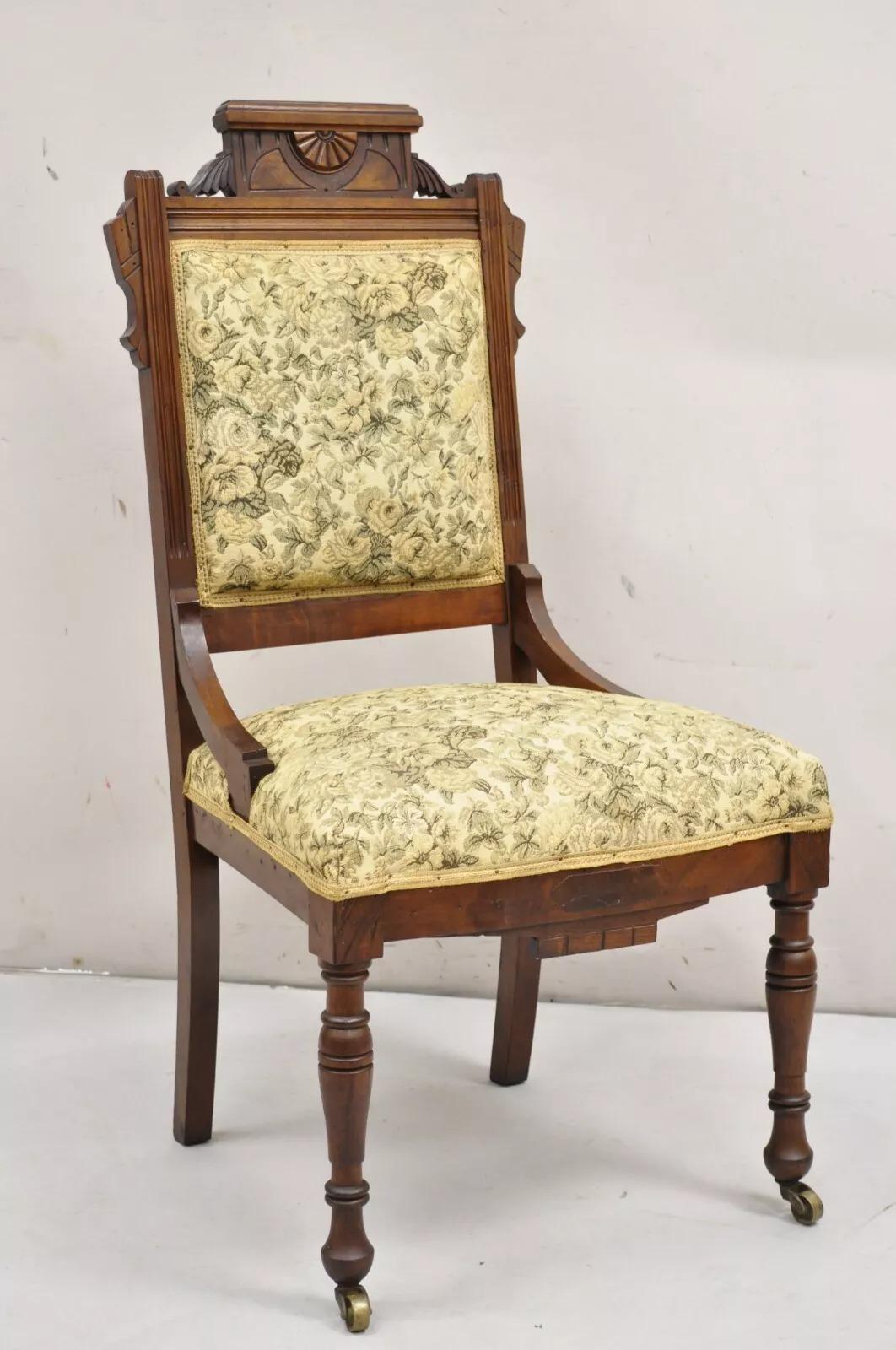 Silla auxiliar de salón antigua Eastlake Victoriana de nogal tallado con tapiz floral 3