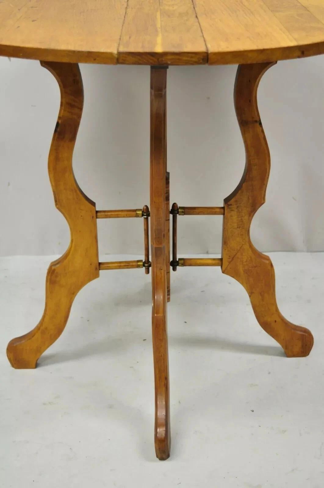 Ancienne table de salle à manger victorienne Eastlake en chêne, à abattants et à jeu de cartes Bon état - En vente à Philadelphia, PA