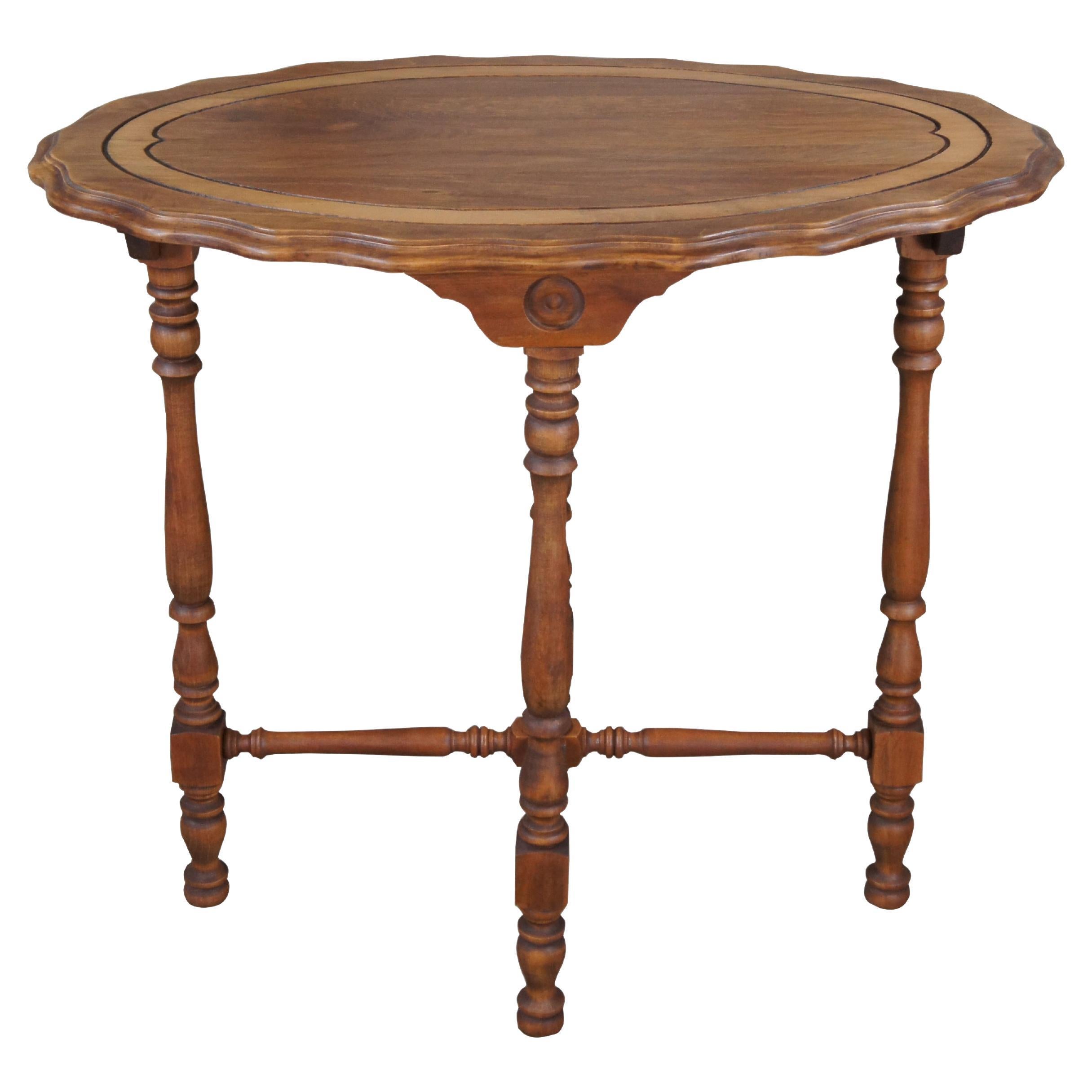 Antique Eastlake Victorian Maple Oval Scalloped Serpentine Parlor Side Table  For Sale