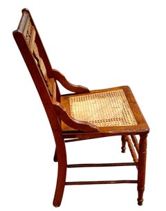 Fauteuil d'appoint de style Eastlake victorien ancien, en noyer, pour salle à manger ou entrée, avec assise en rotin