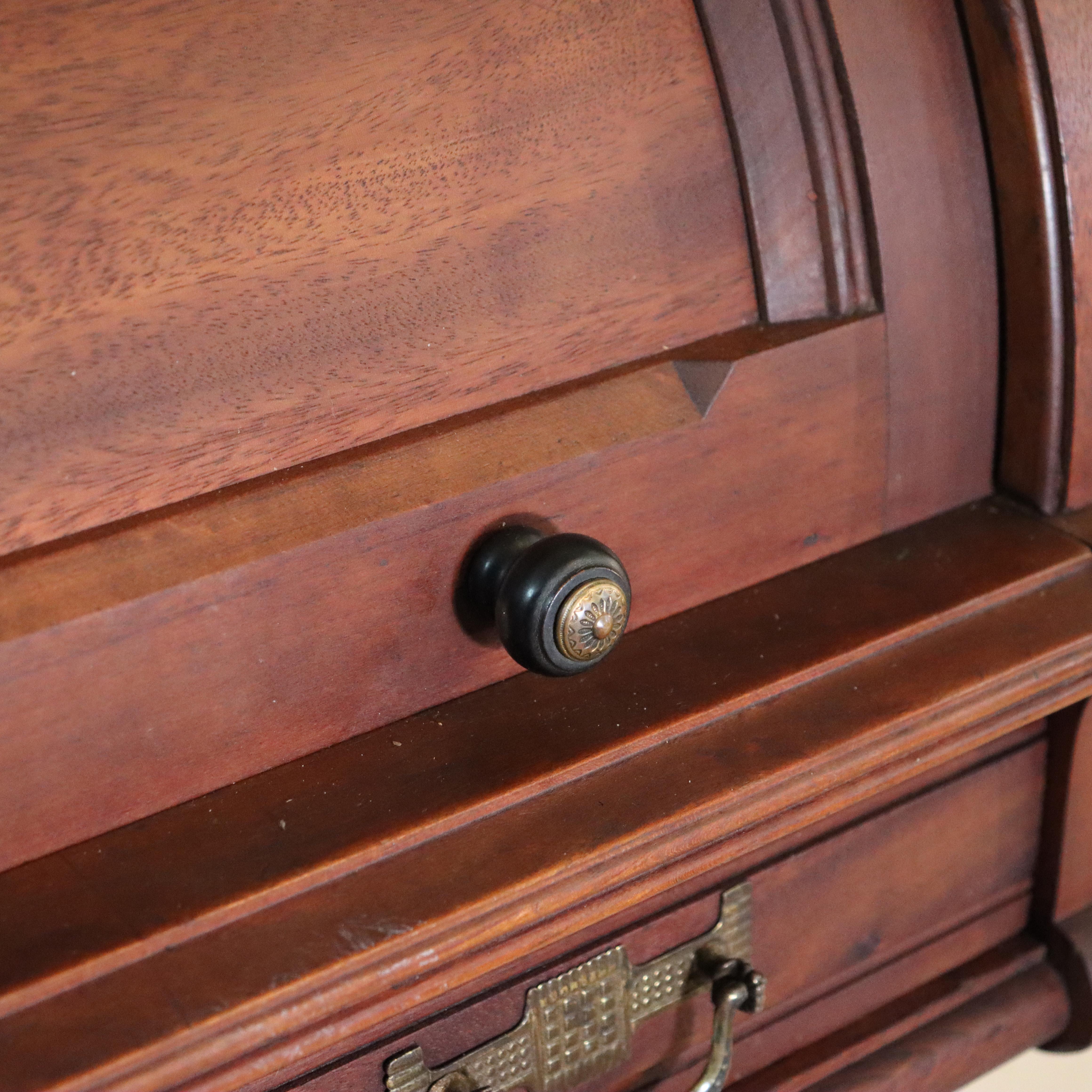 Antico scrittoio in noce Eastlake con pannello a cilindro Rolle c1890 in vendita 1