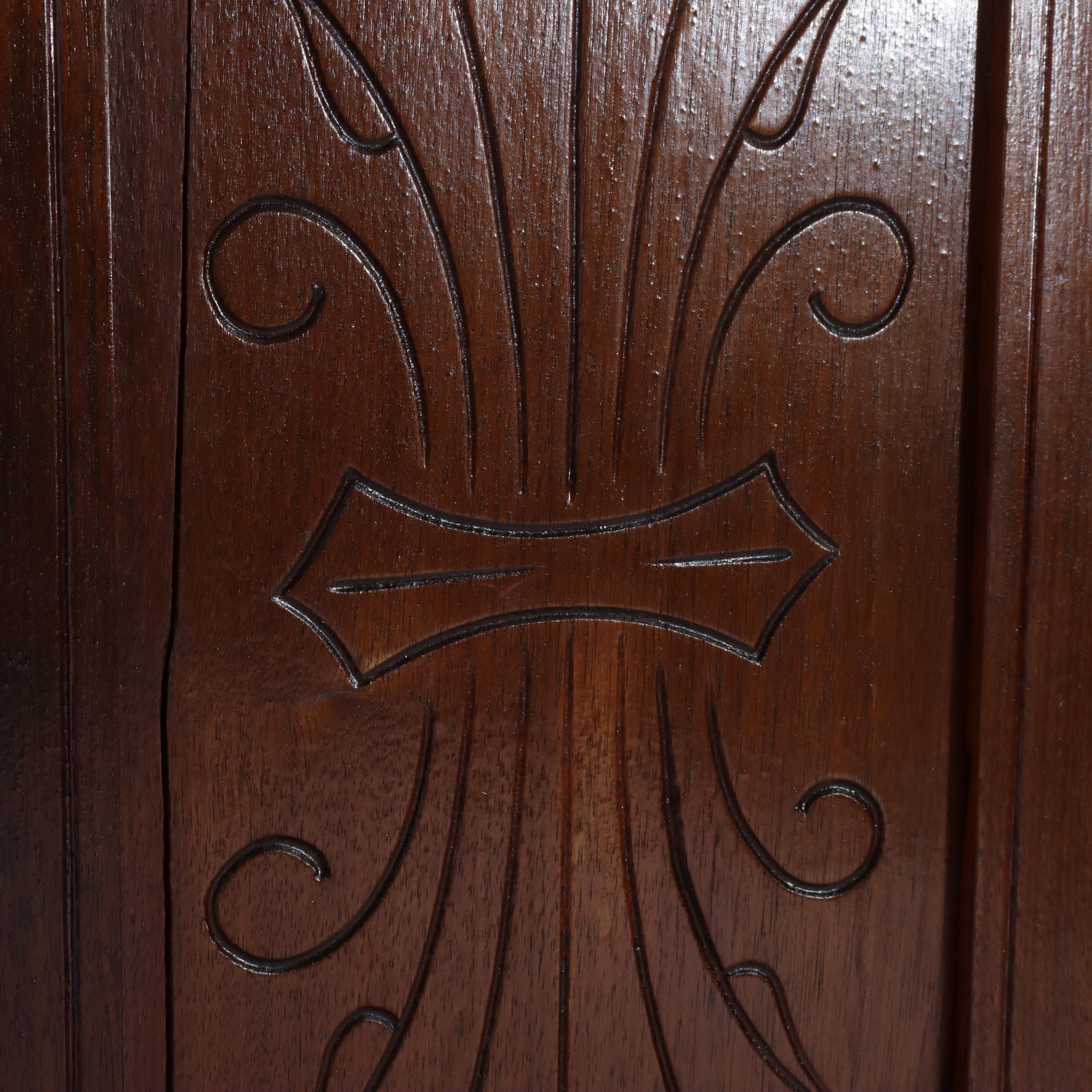 XIXe siècle Ancienne armoire à pharmacie à 2 portes suspendues en noyer d'Eastlake C1880 en vente