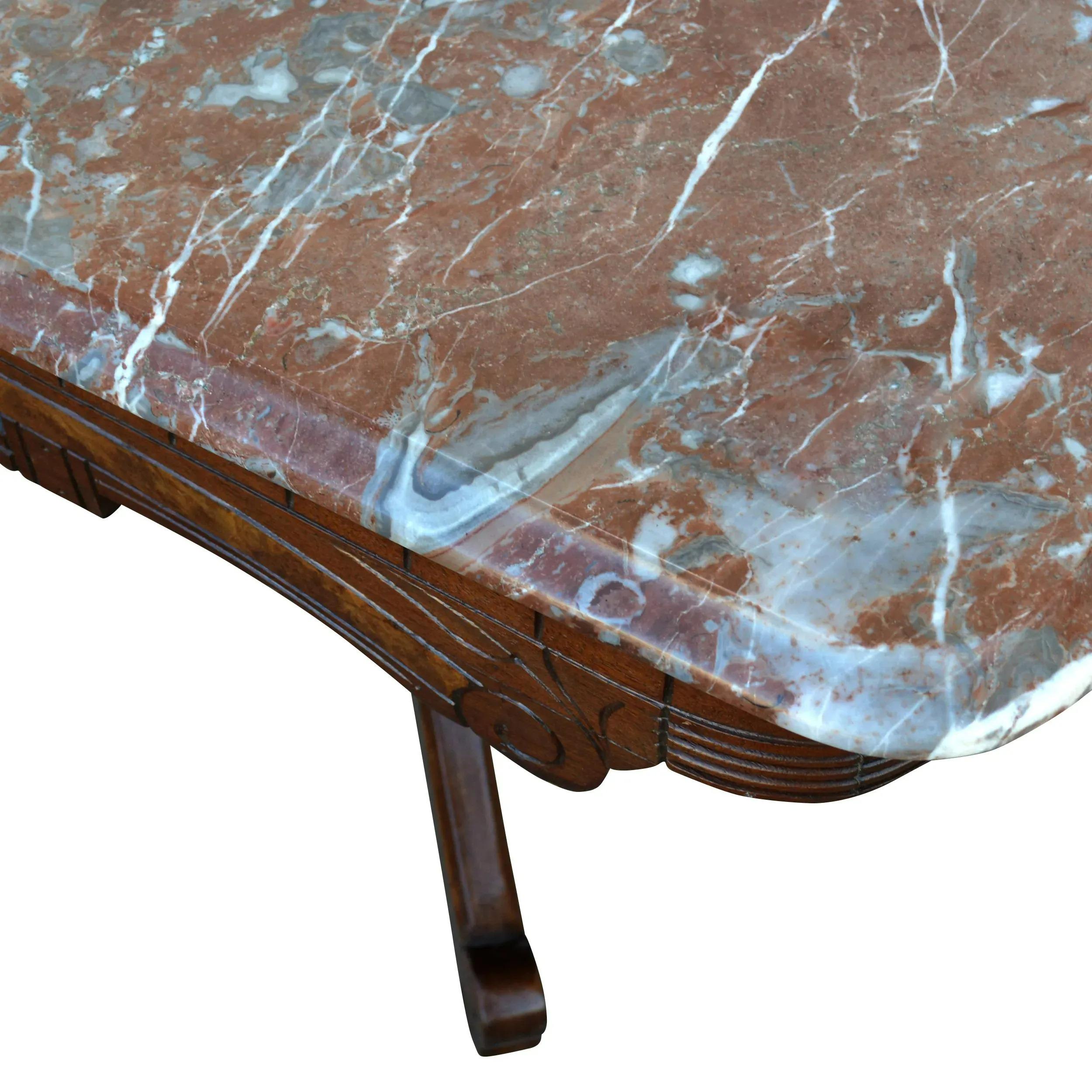 Ancienne table basse ancienne Eastlake en noyer avec plateau en marbre en vente 3