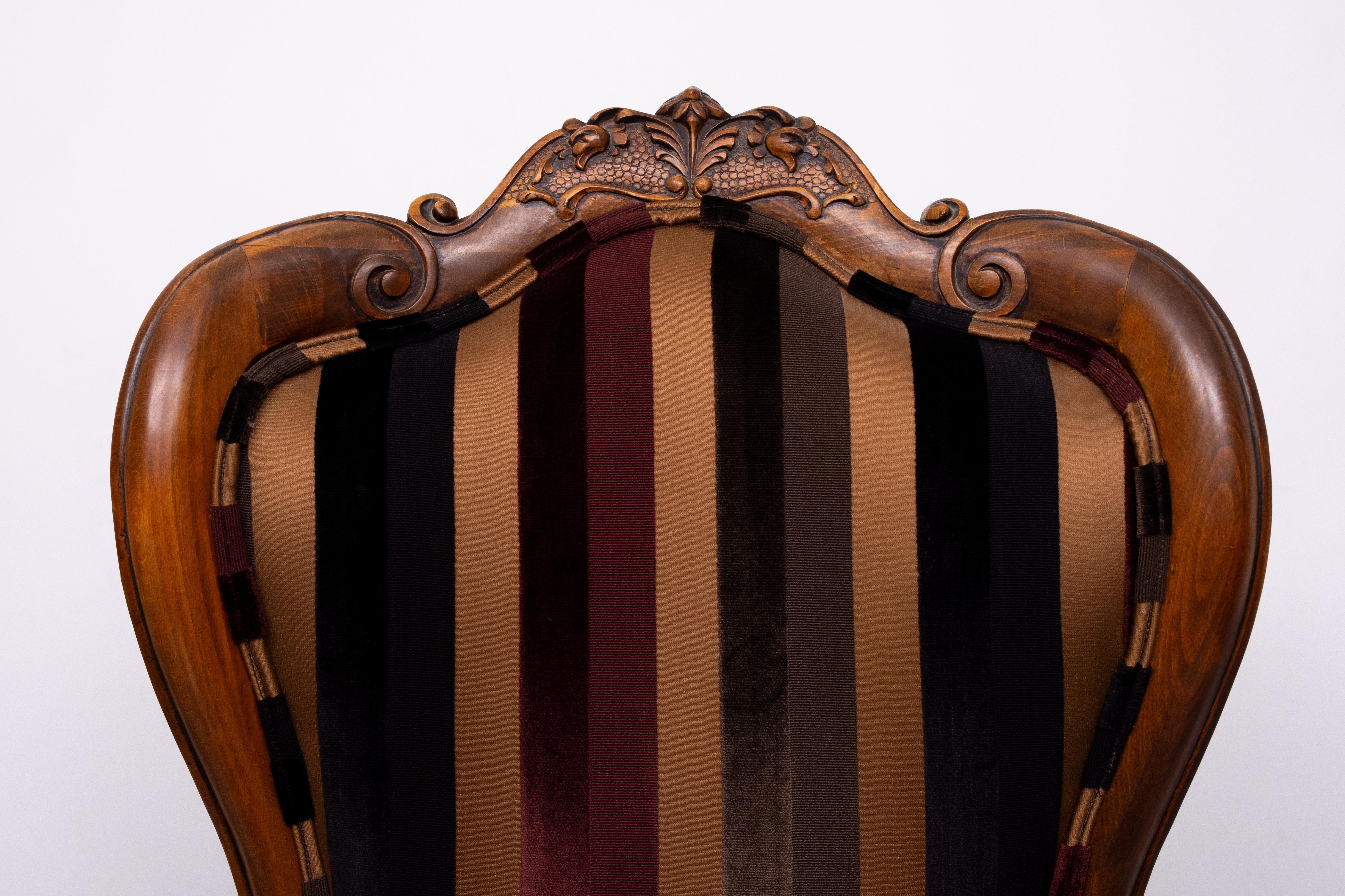 Luigi XVI Sedia antica con rivestimento in tessuto Paul Smith  1880s in vendita
