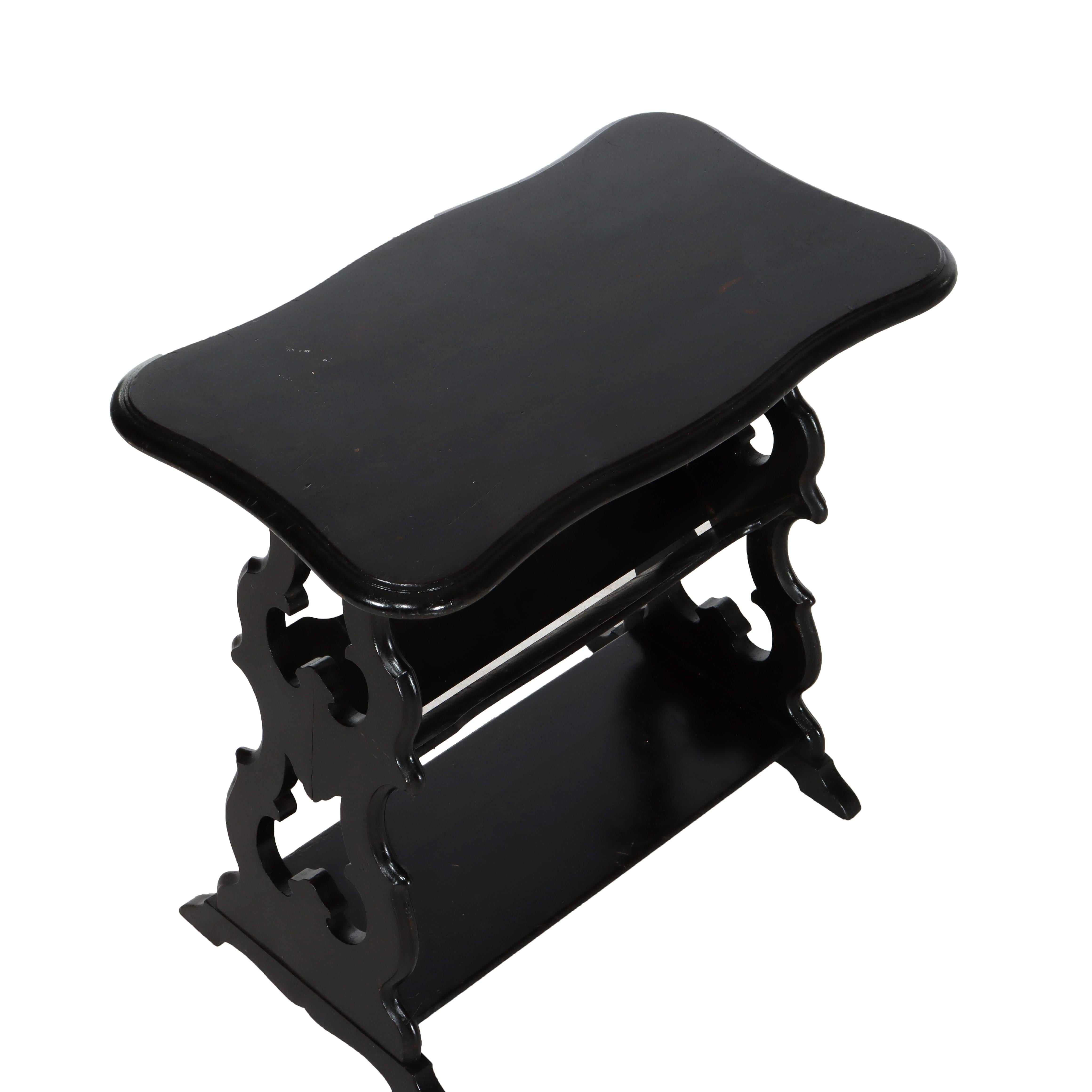 Mesa Auxiliar Antigua de Cerezo Ebonizado Recortado C1900 siglo XX en venta