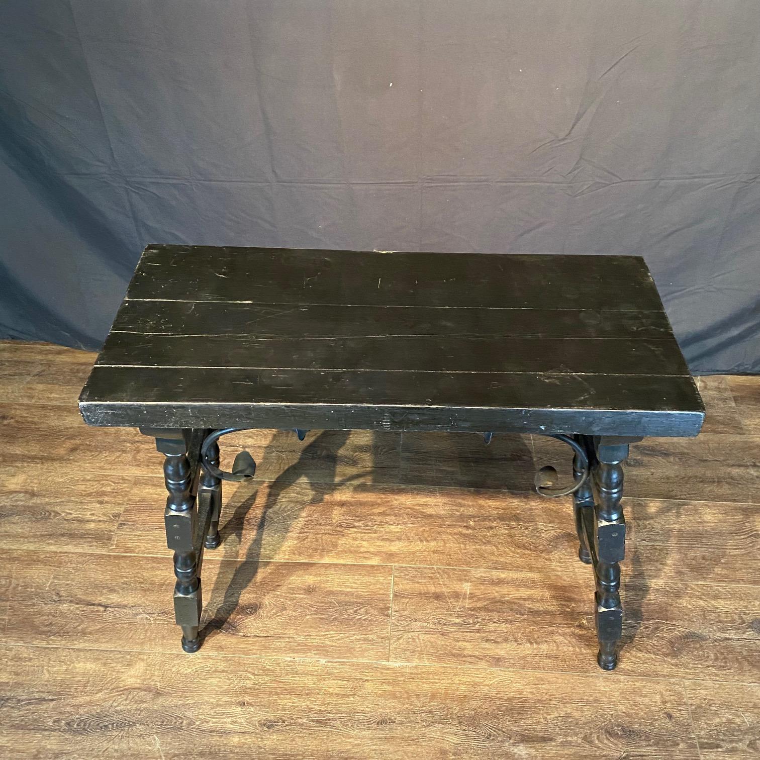 Antique Ebonized Spanish Console Table For Sale 3
