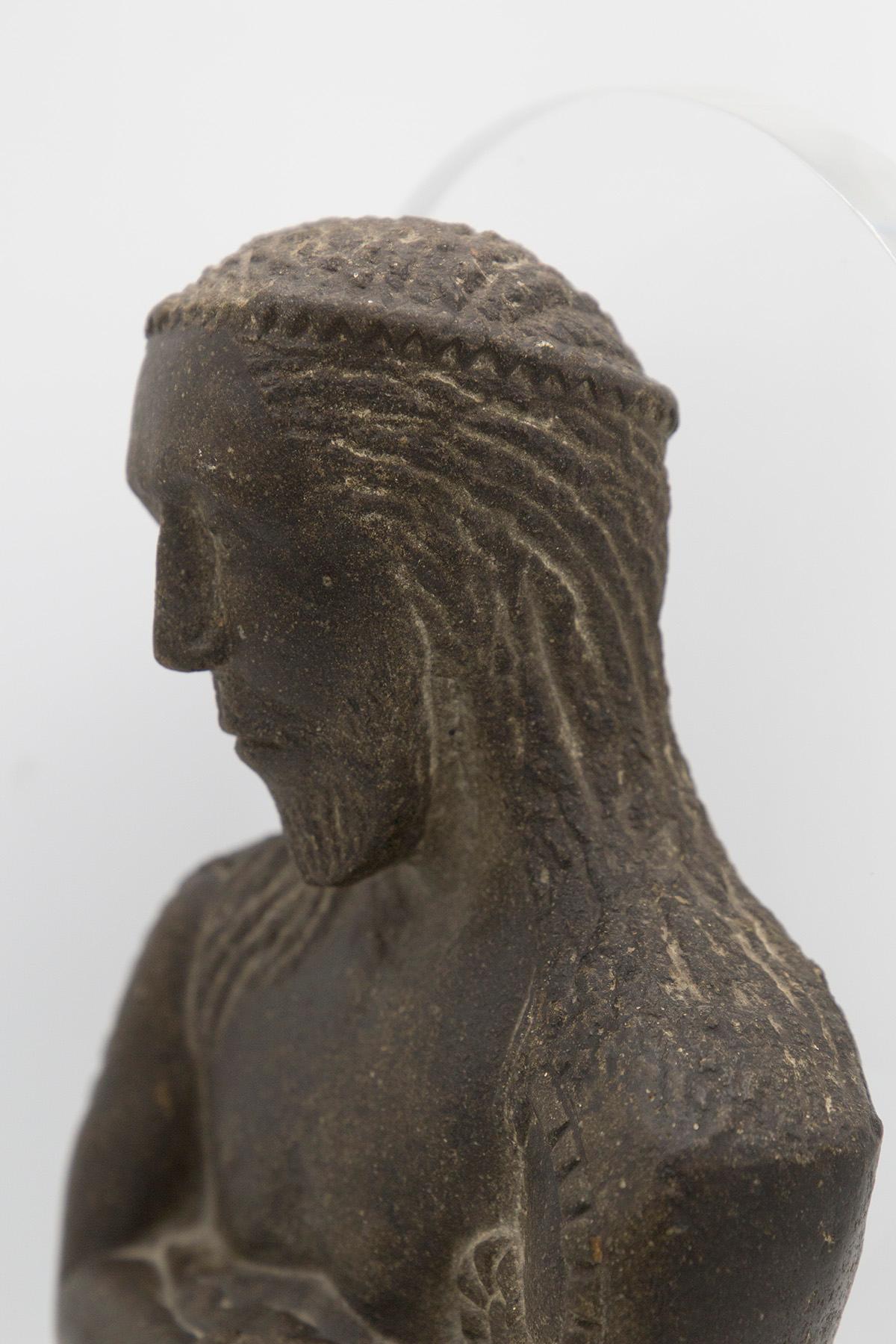 Antique Ecce Homo en pierre sculpte en vente 2