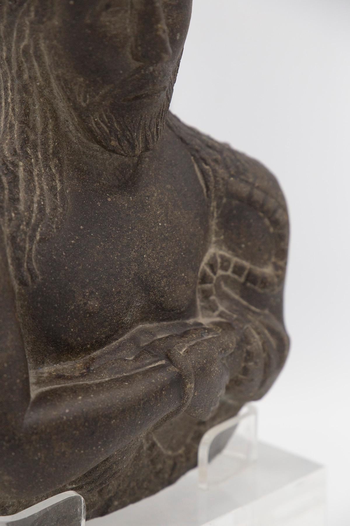 XVIIIe siècle et antérieur Antique Ecce Homo en pierre sculpte en vente